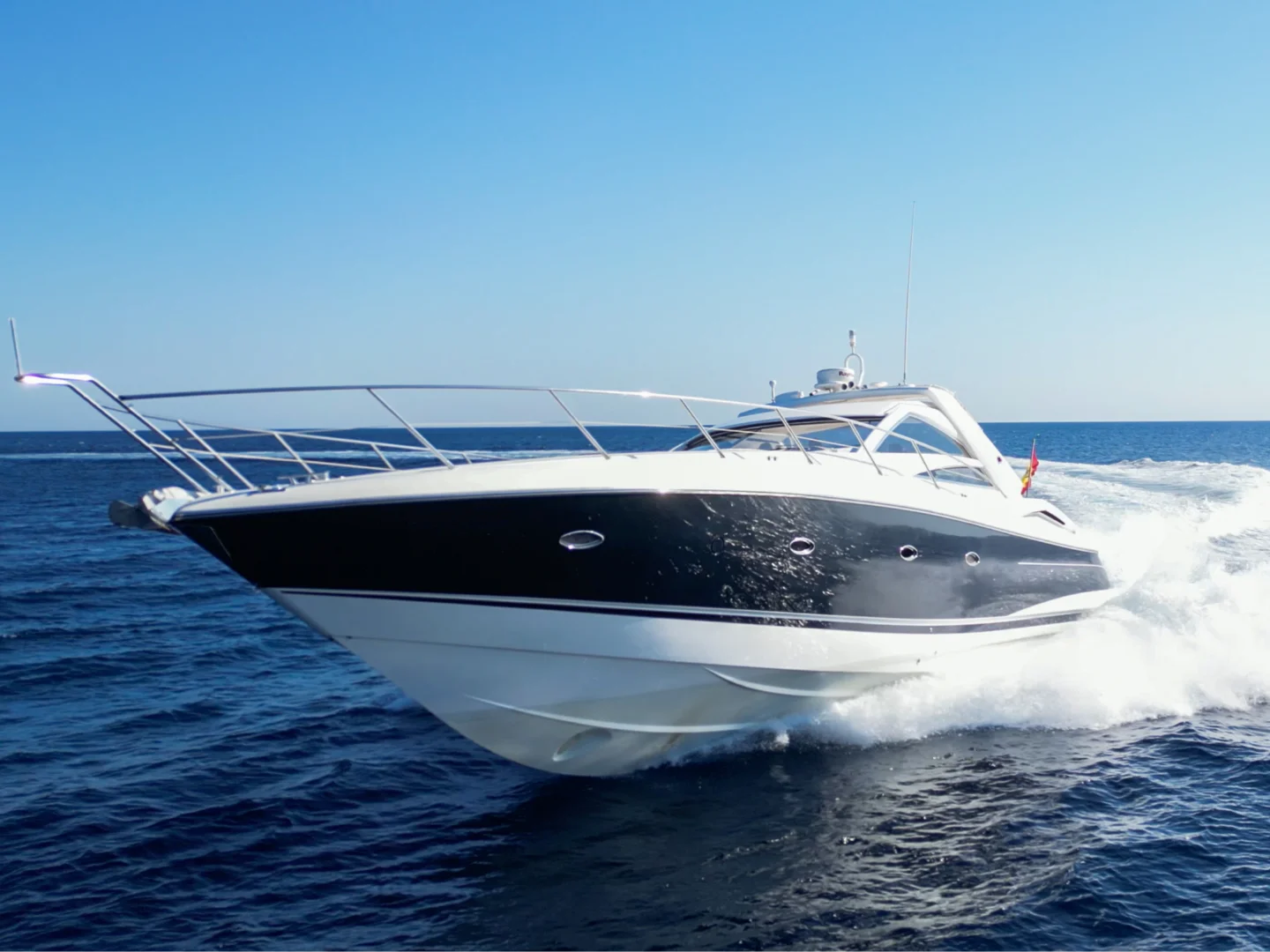 STRESS | Sunseeker Portofino 53 - Photo 15
