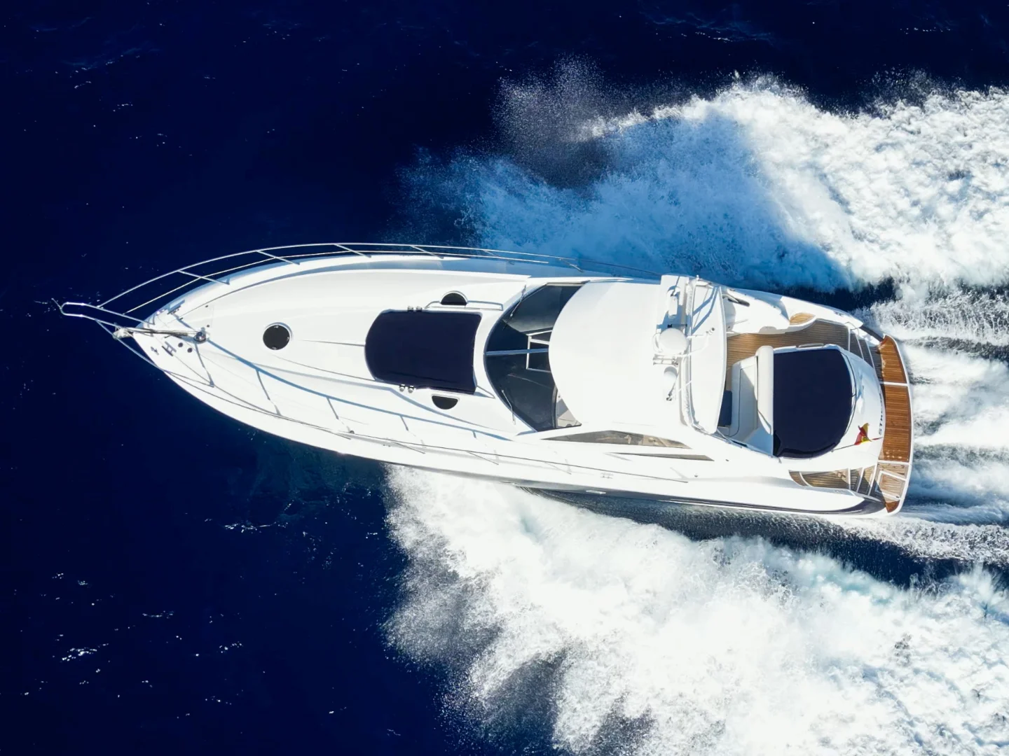 STRESS | Sunseeker Portofino 53 - Photo 12