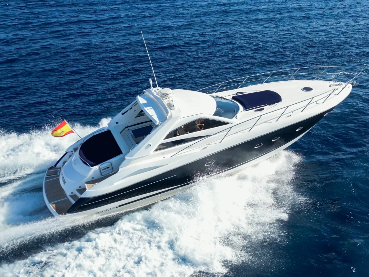 STRESS | Sunseeker Portofino 53 - Photo 3