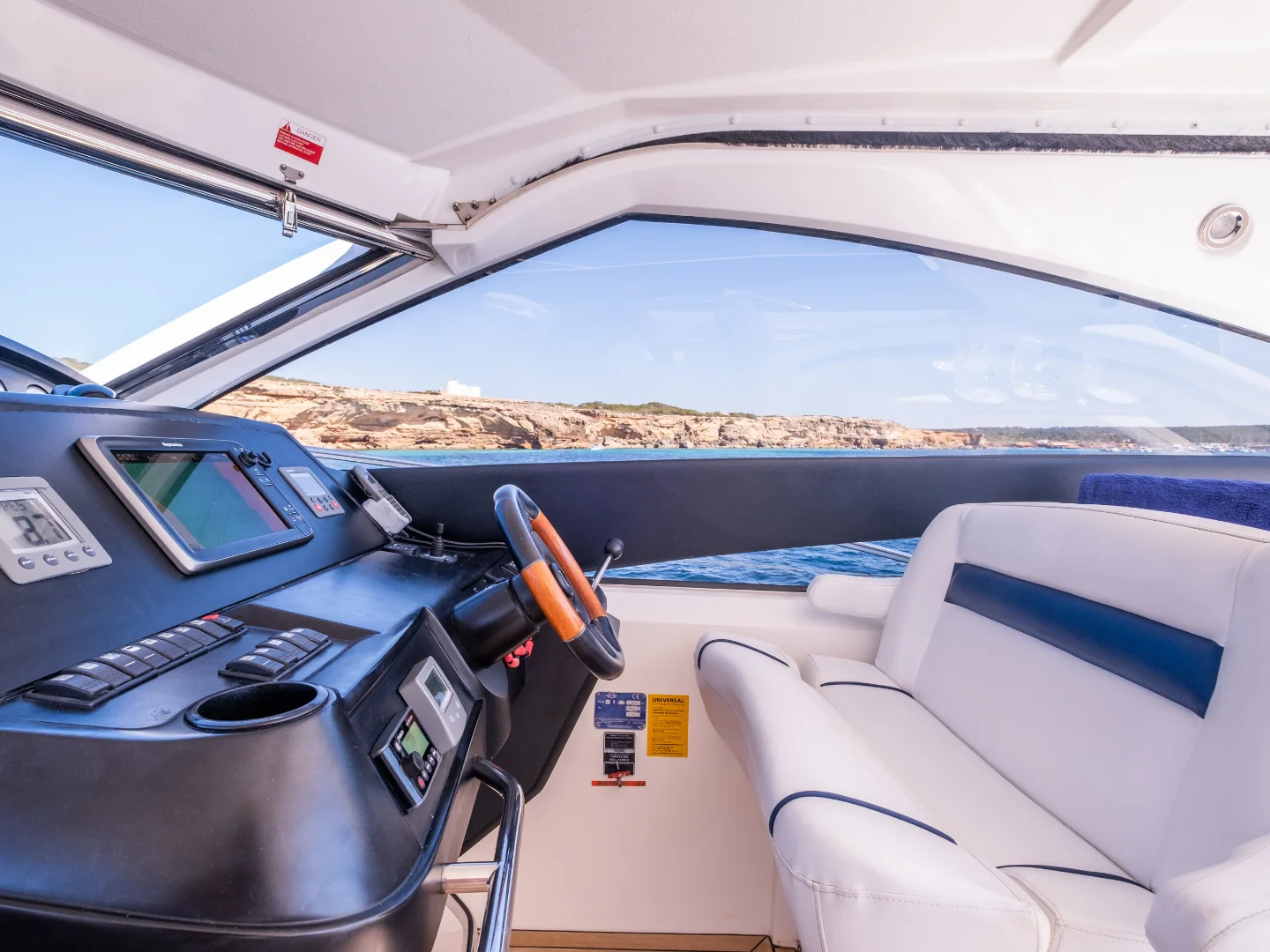 STRESS | Sunseeker Portofino 53 - Photo 29