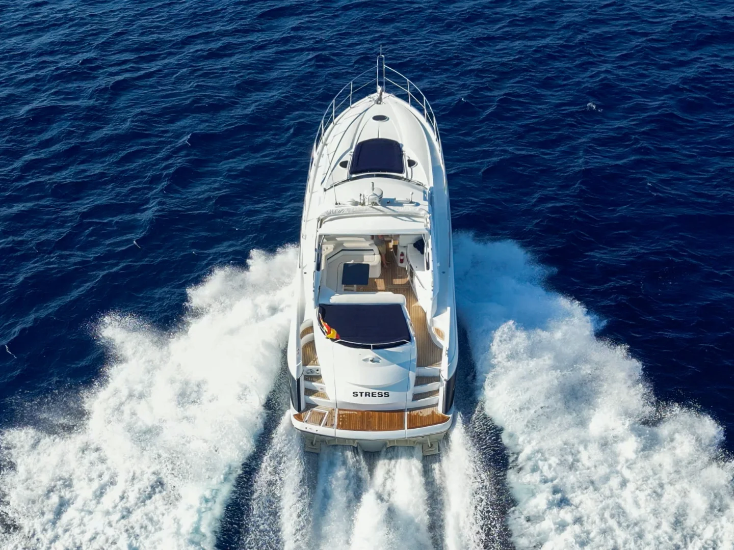 STRESS | Sunseeker Portofino 53 - Photo 18