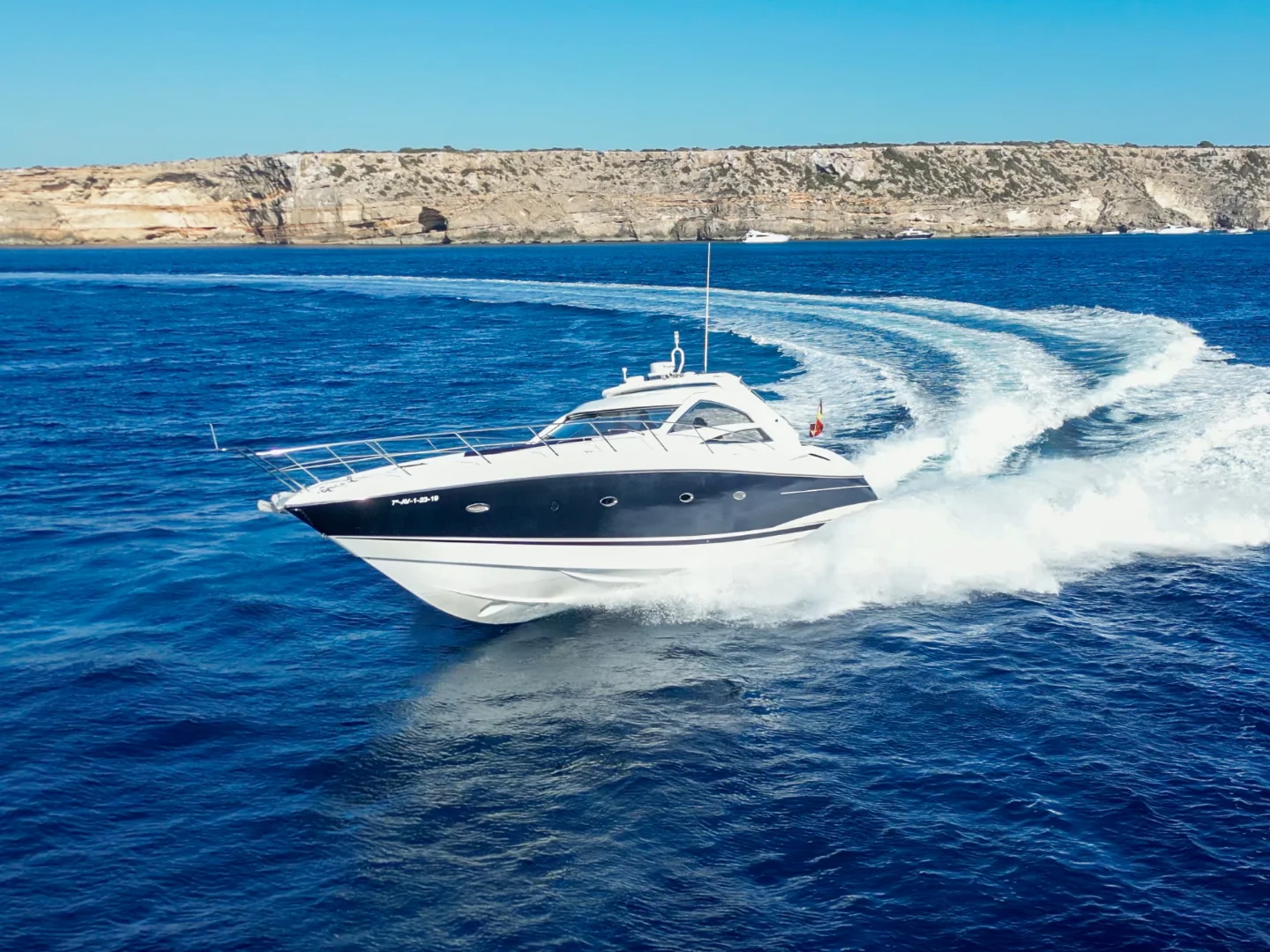 STRESS | Sunseeker Portofino 53 - Photo 9