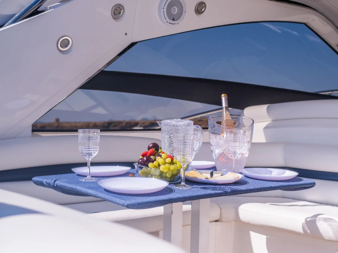 STRESS | Sunseeker Portofino 53 - Photo 26