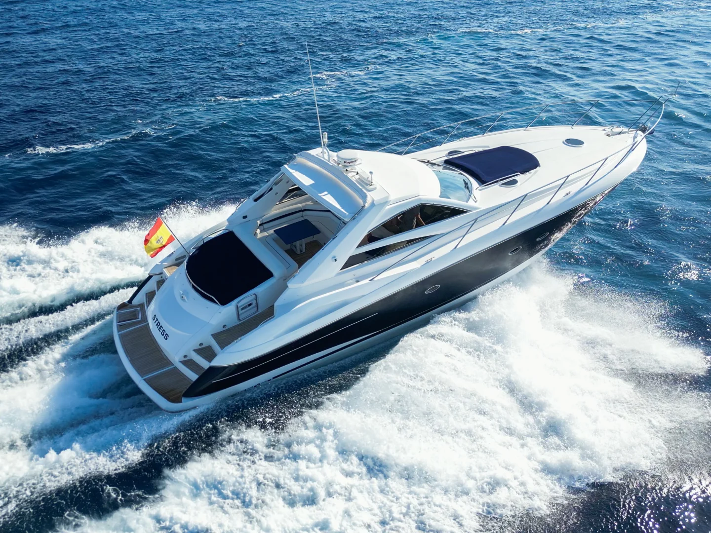 STRESS | Sunseeker Portofino 53 - Photo 14