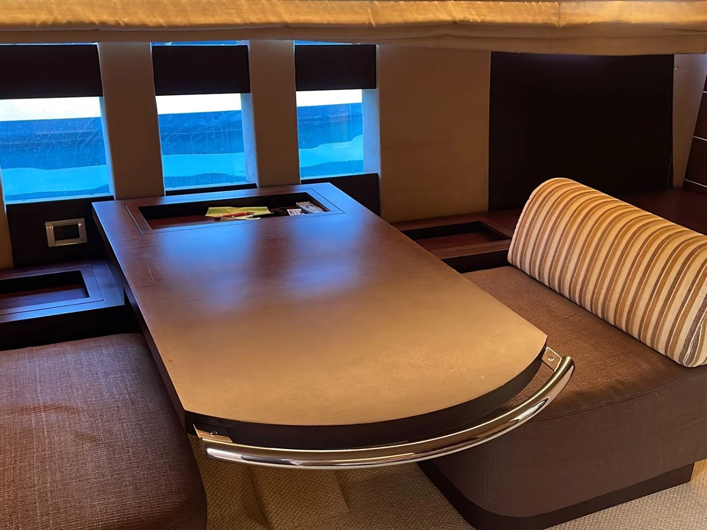 Azimut 68 S of 2007 for Sale - Photo 19
