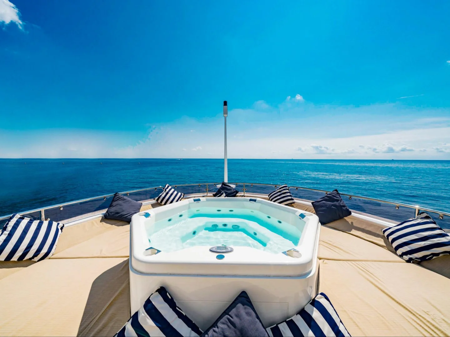 ENCORE | Sunseeker 40M - Photo 3