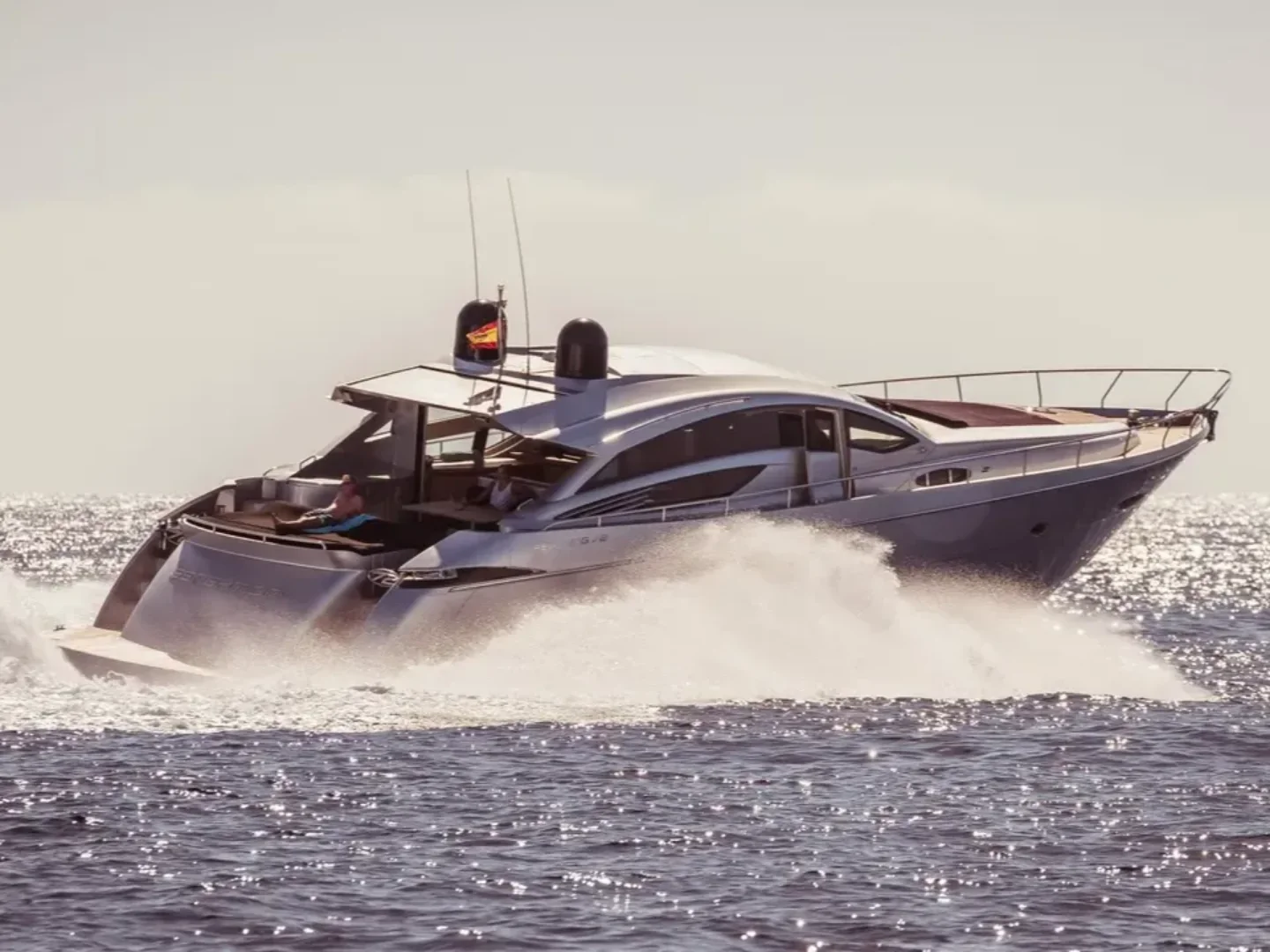 SENSATION | Pershing 72 - Photo 3
