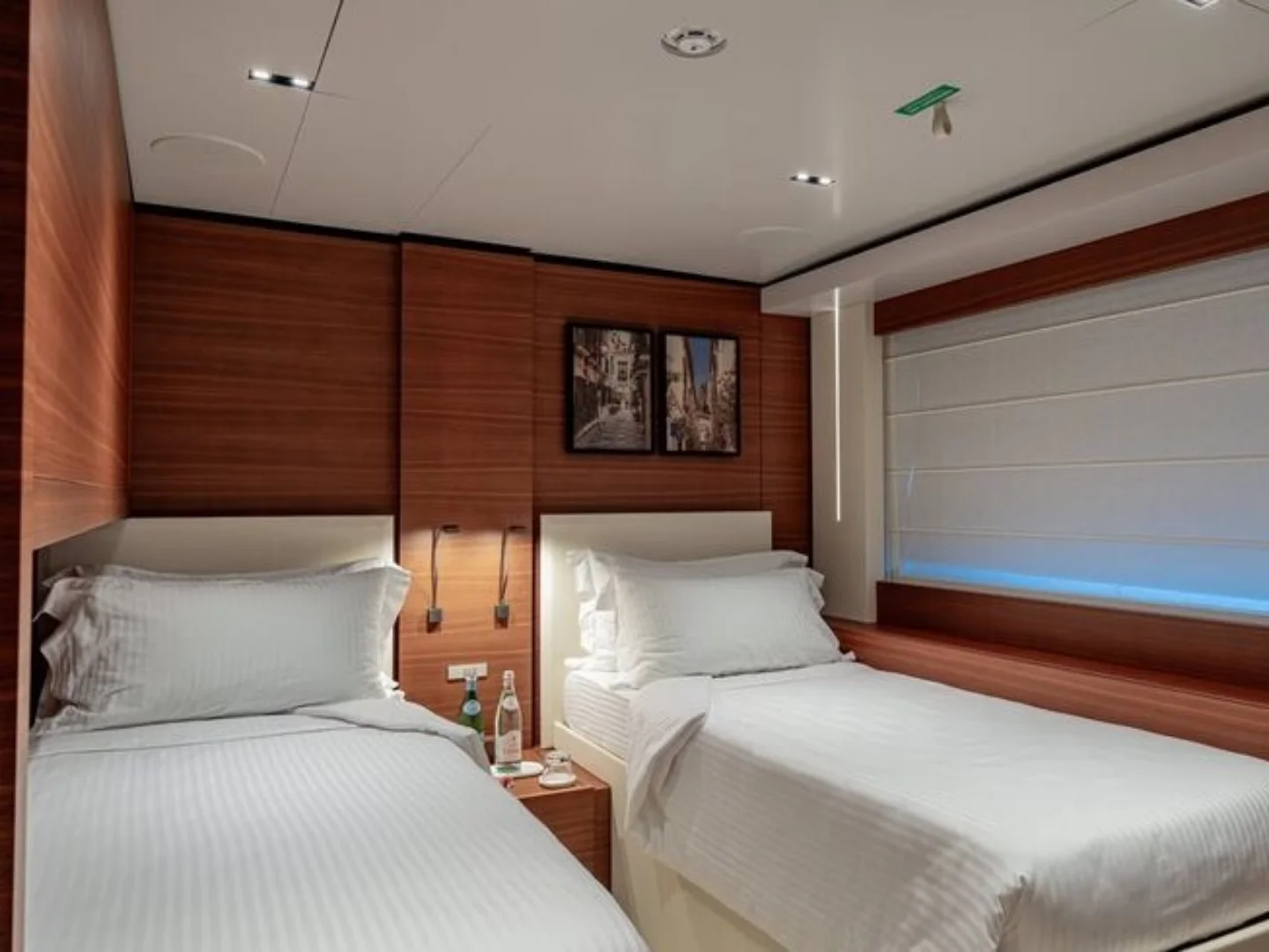 SOUTH | Custom Line Navetta 33 - Photo 46