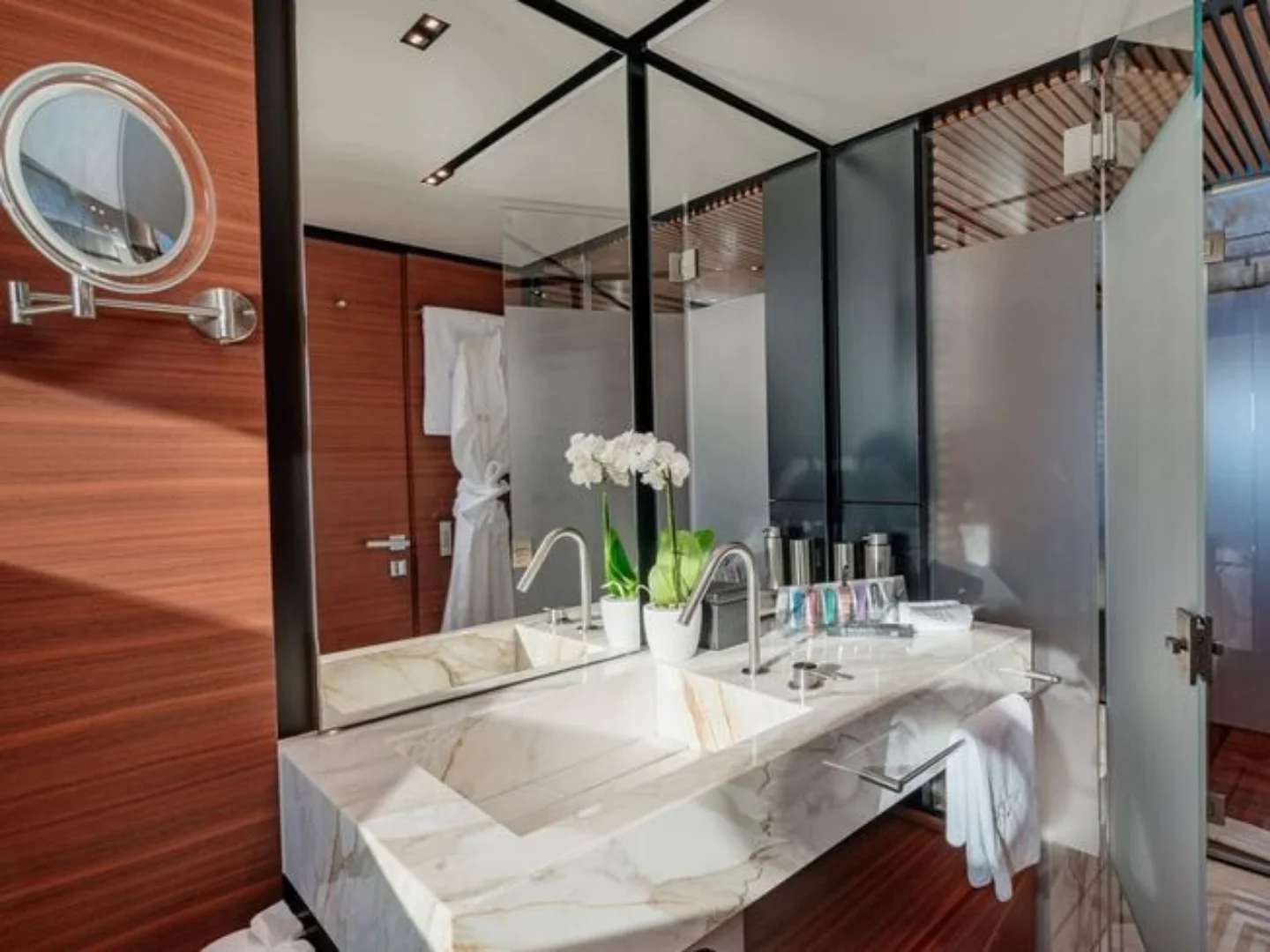 SOUTH | Custom Line Navetta 33 - Photo 39