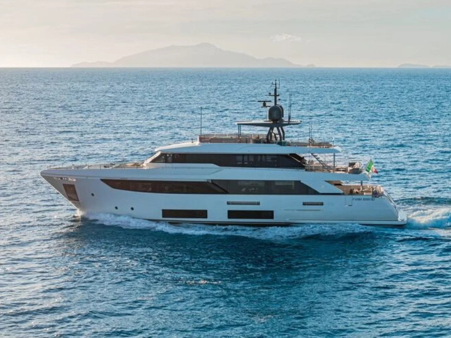 SOUTH | Custom Line Navetta 33 - Photo 4
