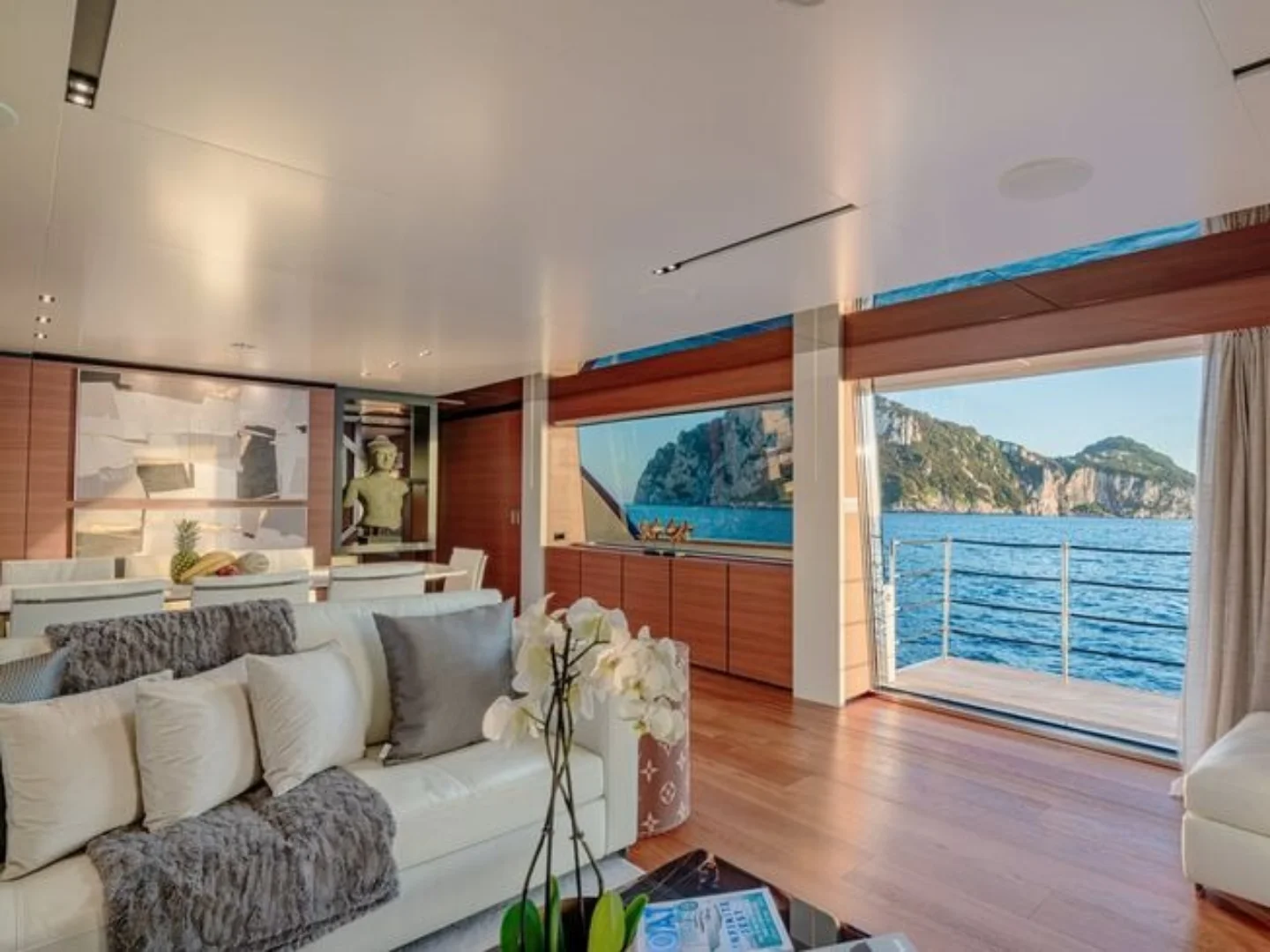 SOUTH | Custom Line Navetta 33 - Photo 25