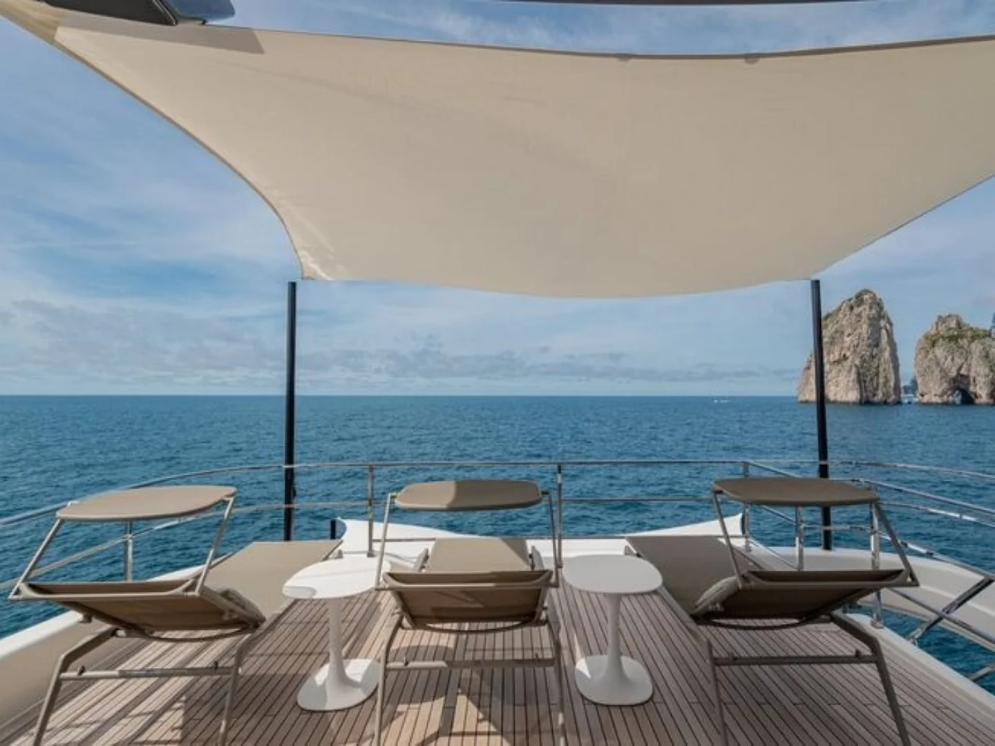 SOUTH | Custom Line Navetta 33 - Photo 17