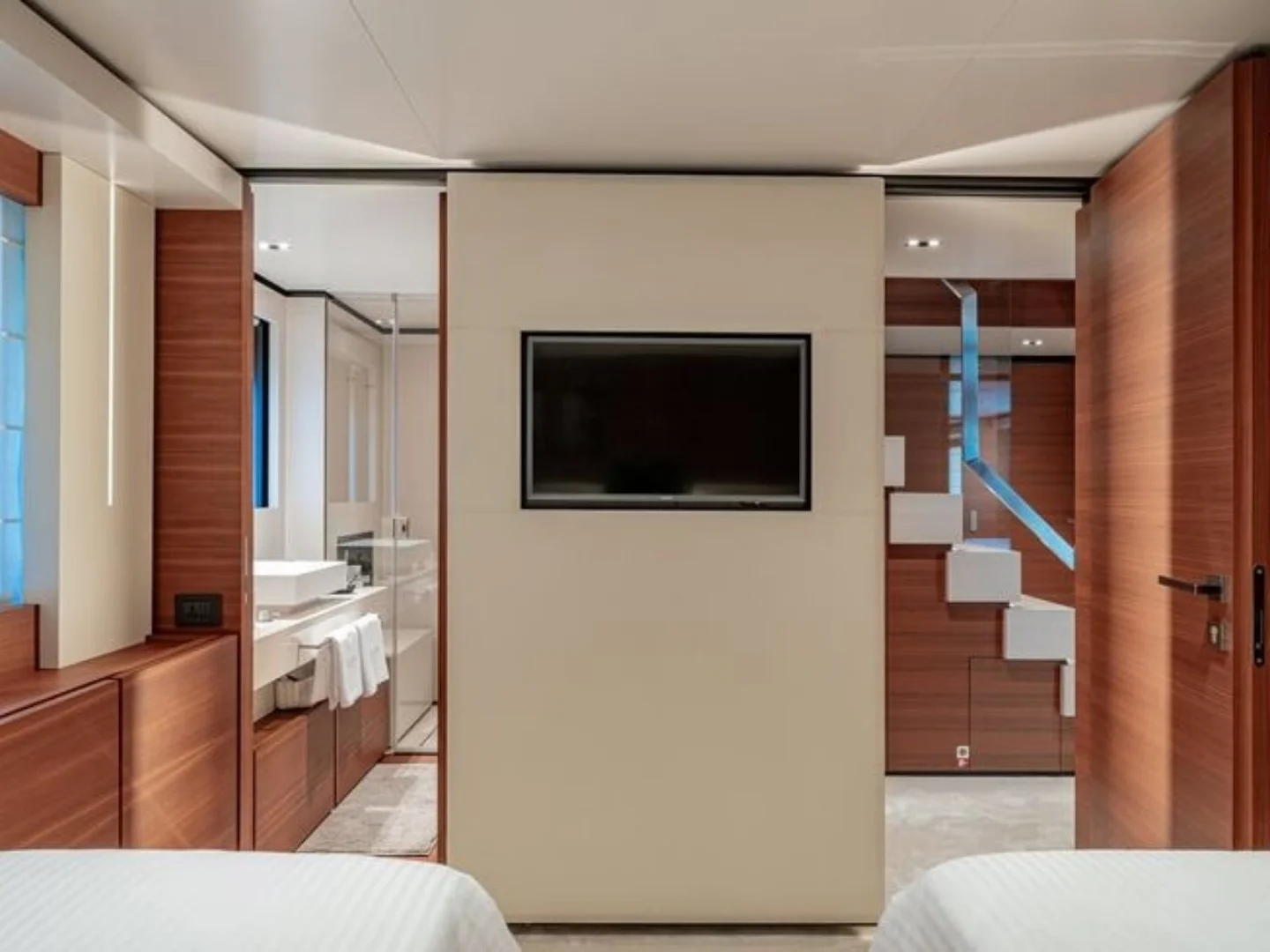 SOUTH | Custom Line Navetta 33 - Photo 47