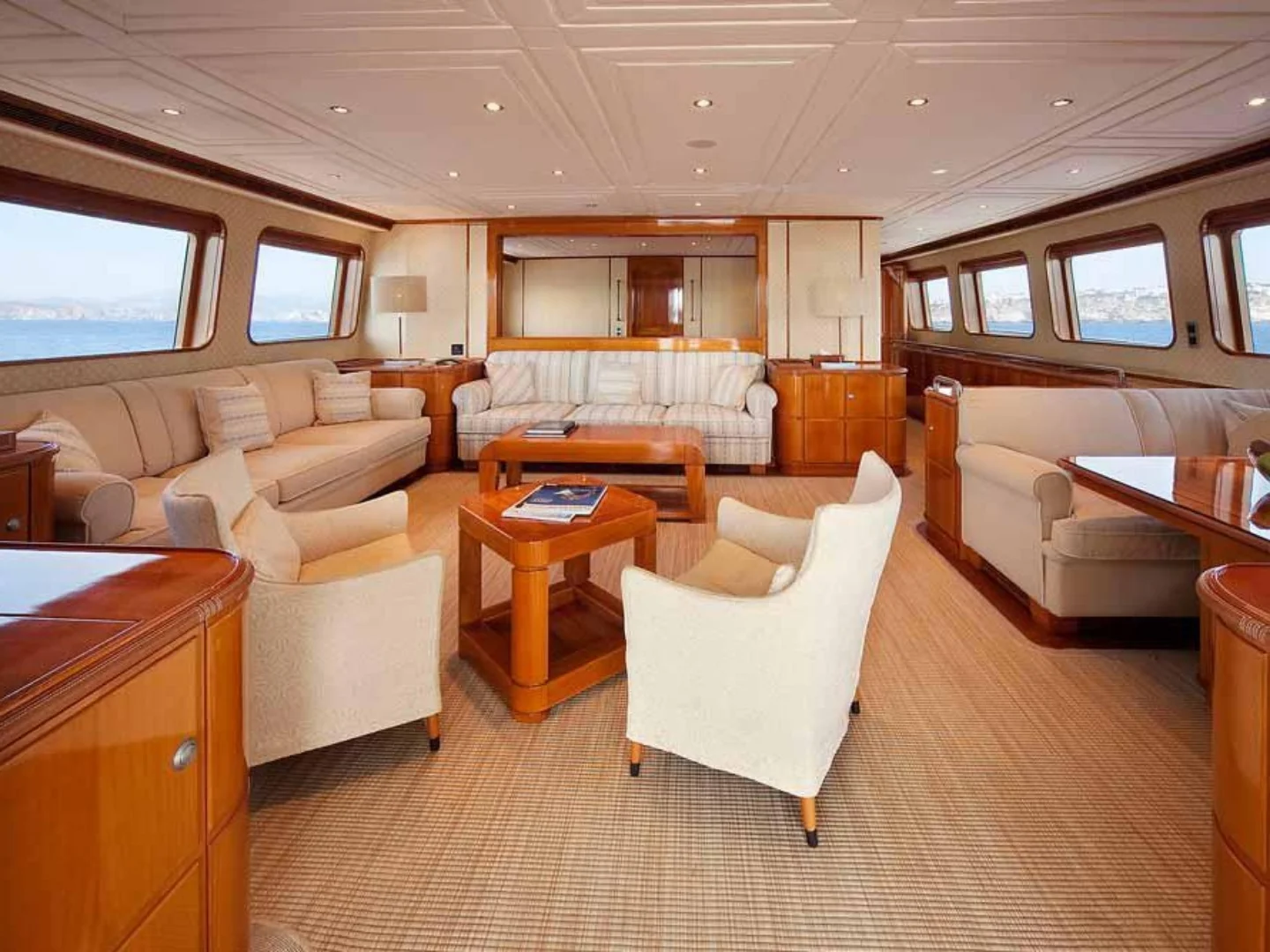 FONERS | Custom Royal 150 - Photo 10