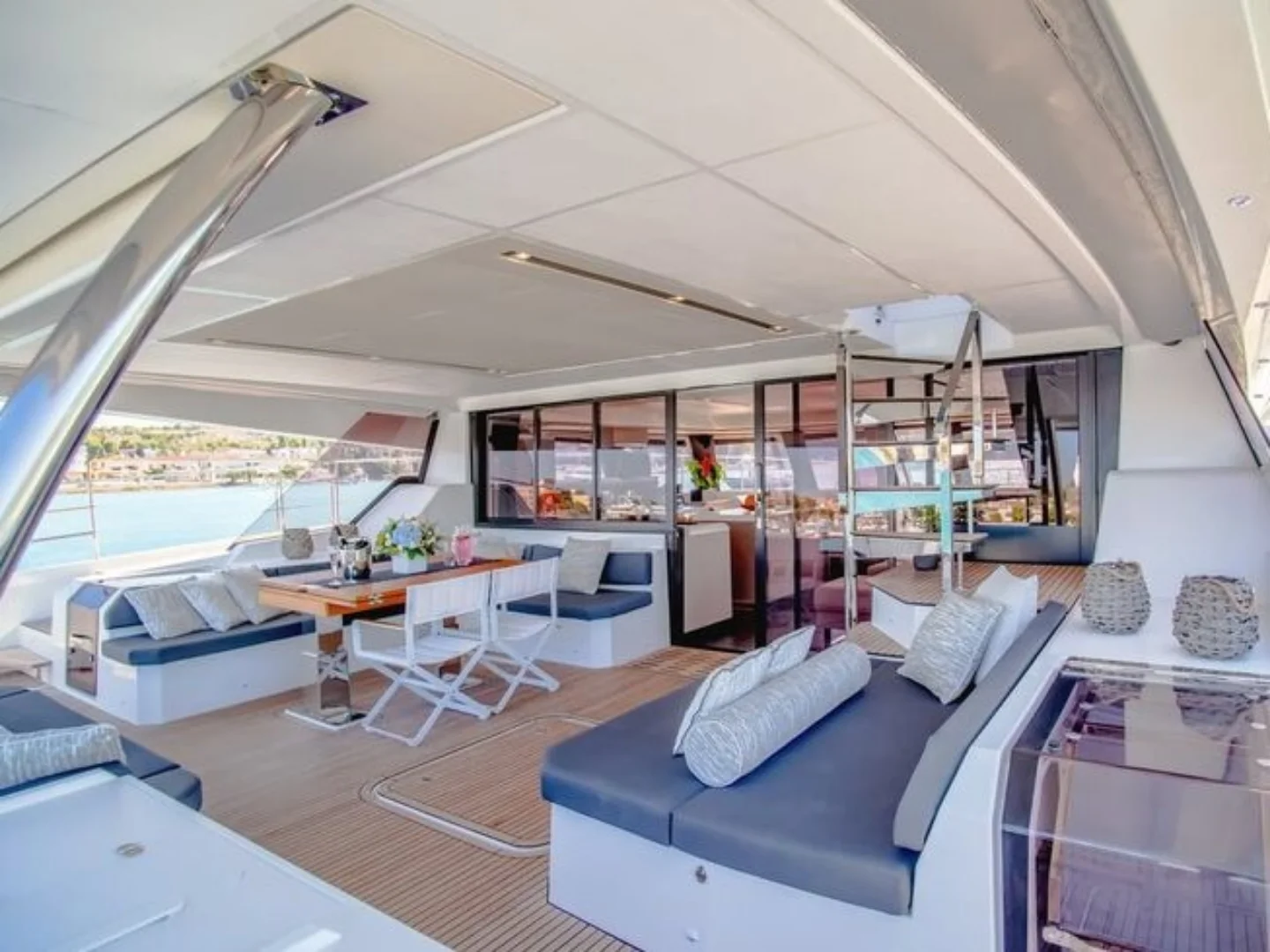 CORE |&nbsp;Fountaine Pajot 67 - Photo 16