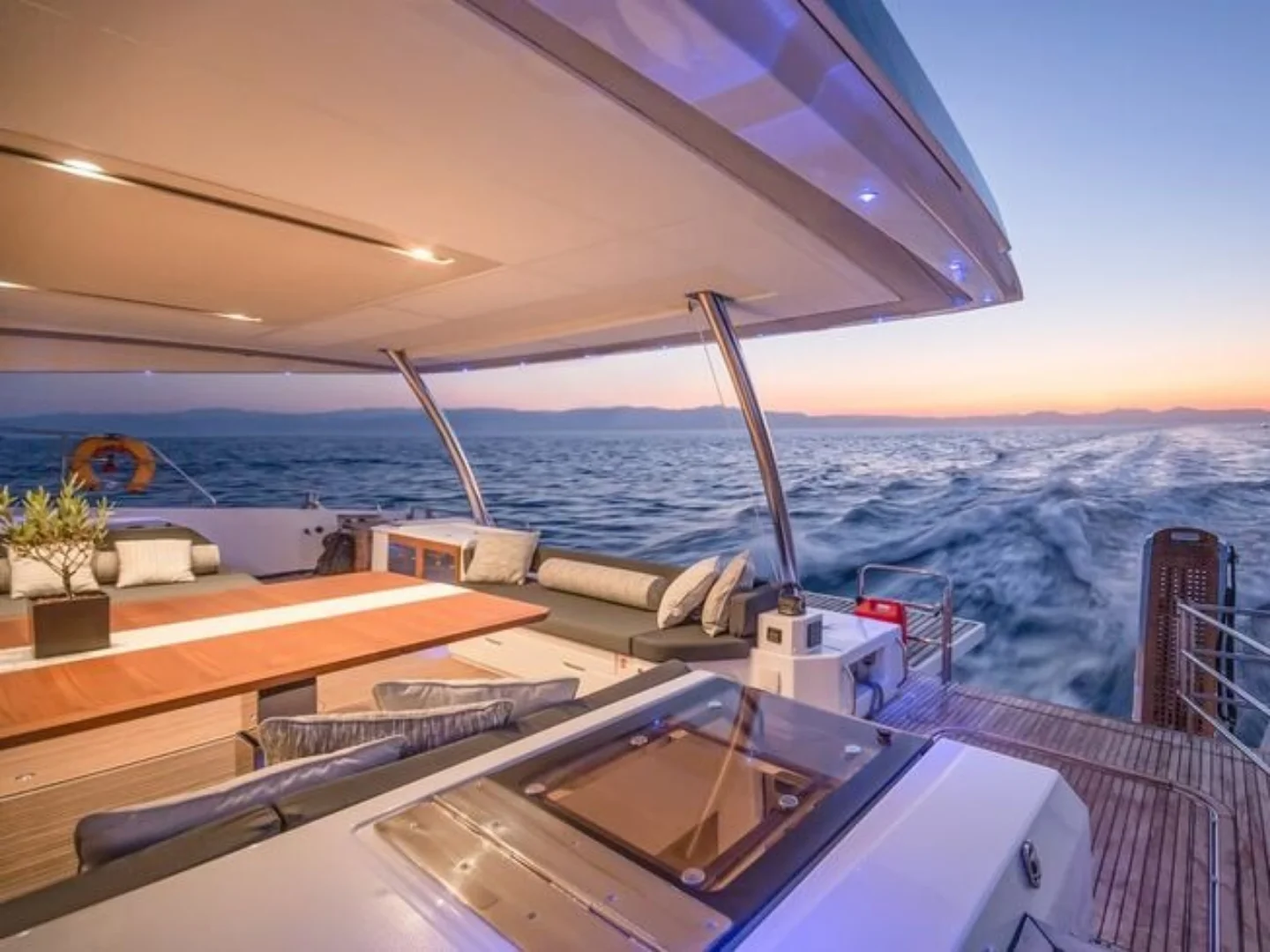 CORE |&nbsp;Fountaine Pajot 67 - Photo 19