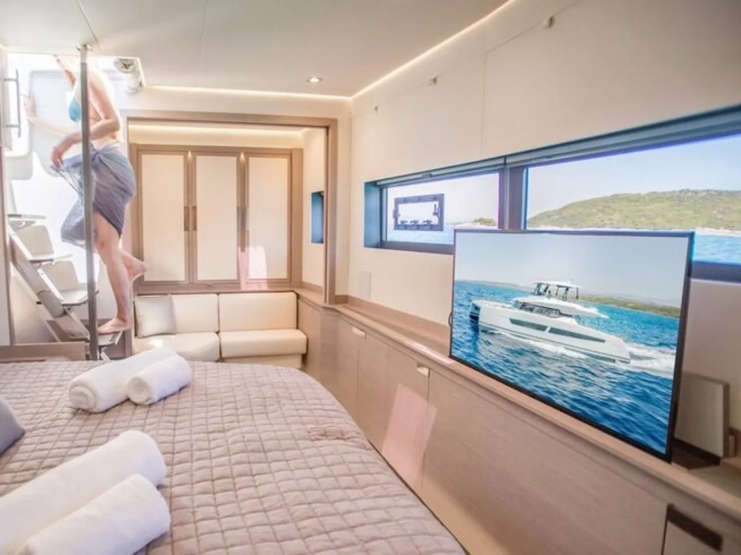 CORE |&nbsp;Fountaine Pajot 67 - Photo 32