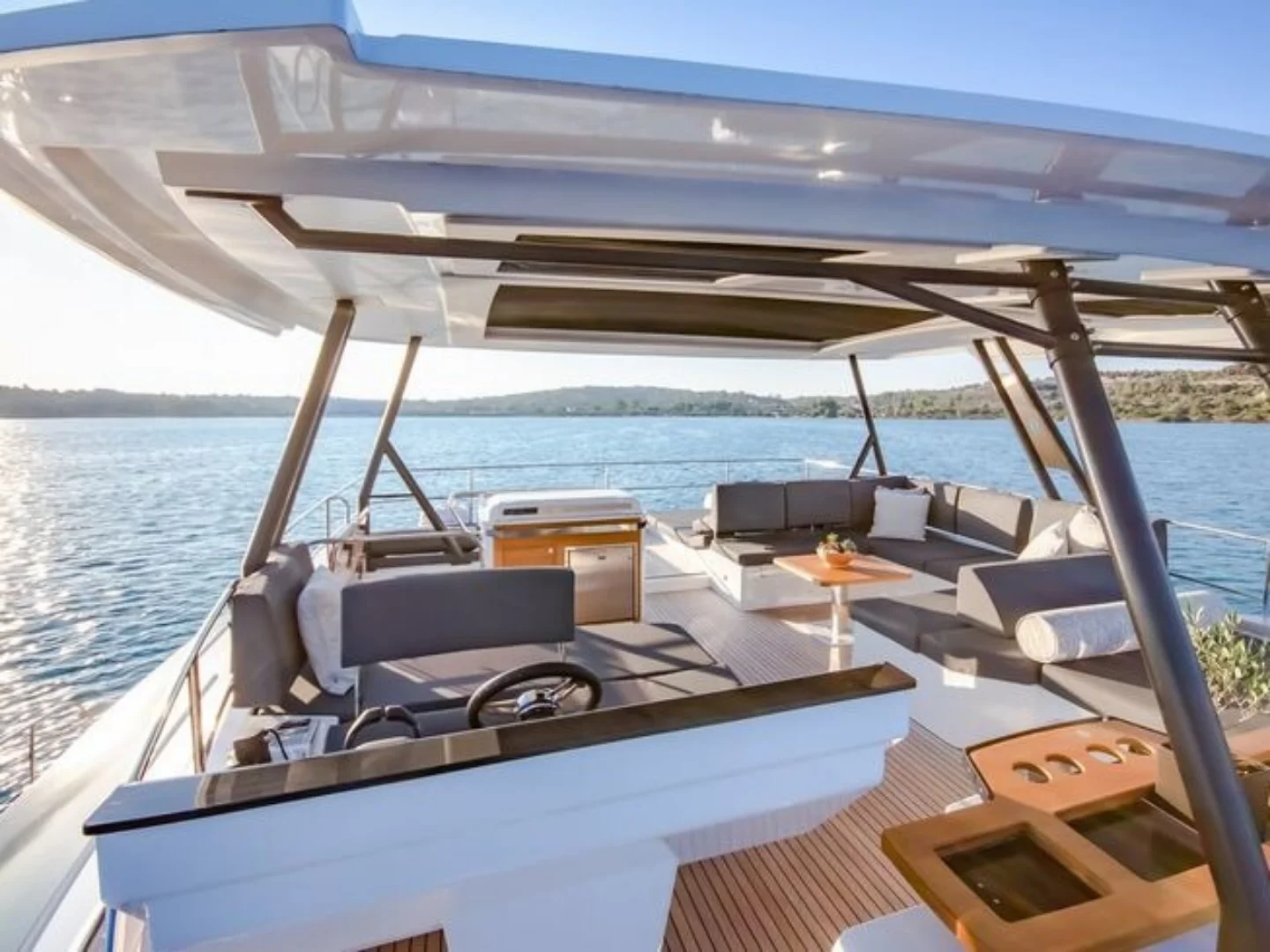 CORE |&nbsp;Fountaine Pajot 67 - Photo 22
