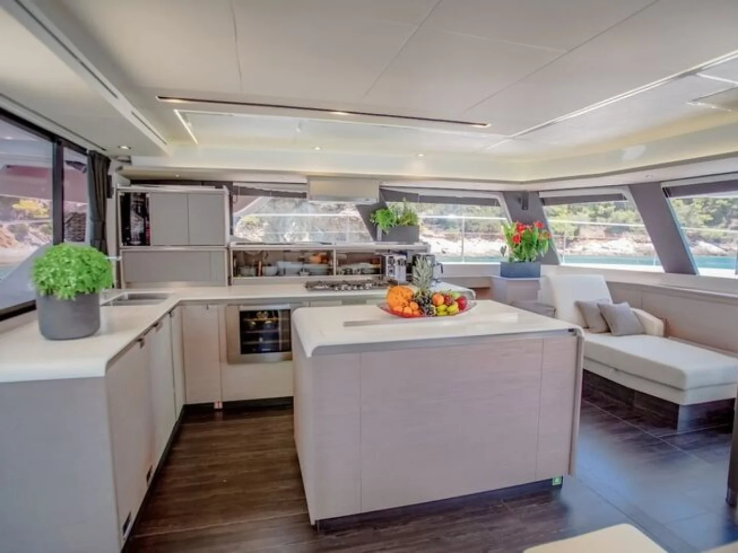 CORE |&nbsp;Fountaine Pajot 67 - Photo 30