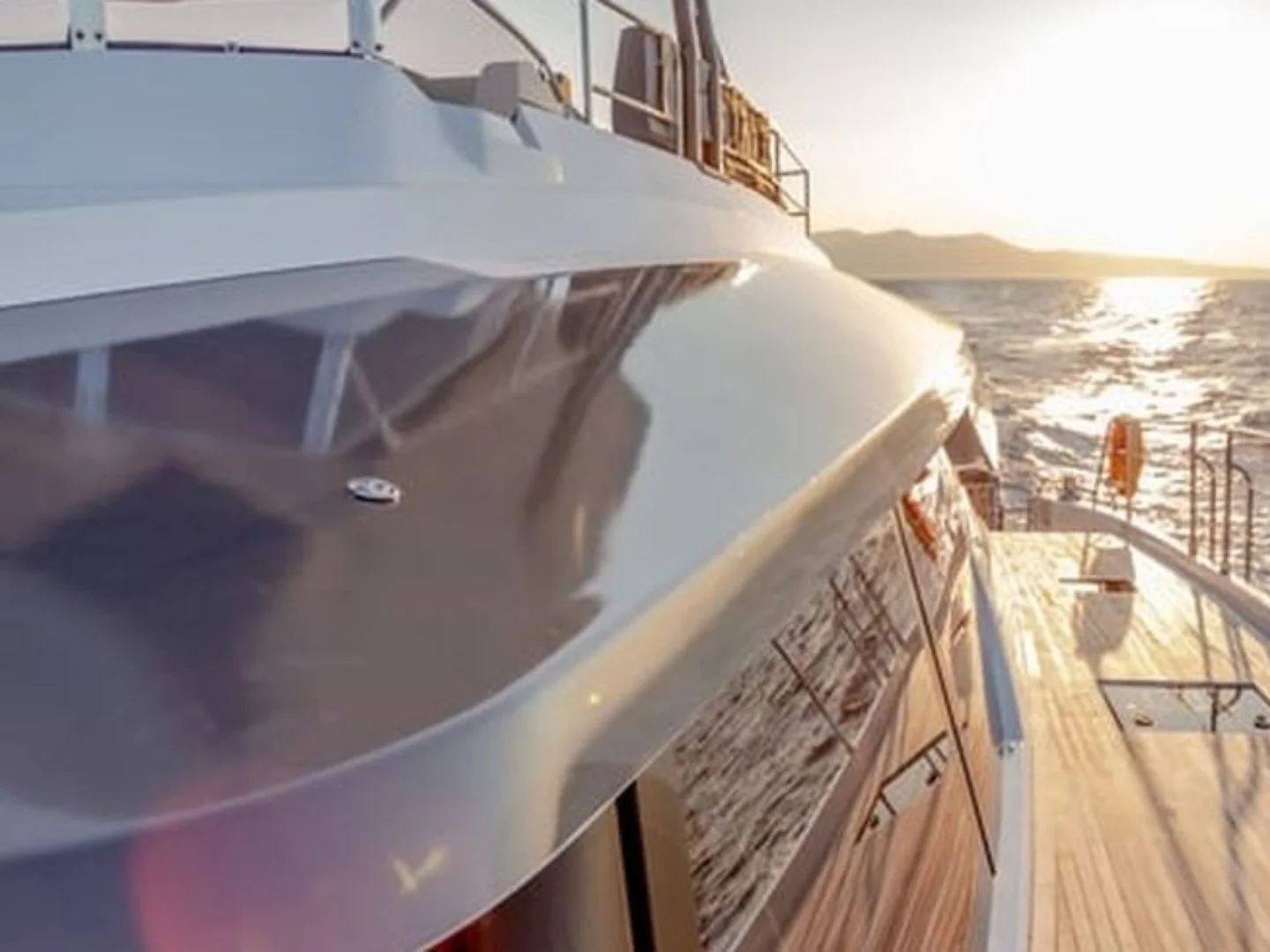 CORE |&nbsp;Fountaine Pajot 67 - Photo 12