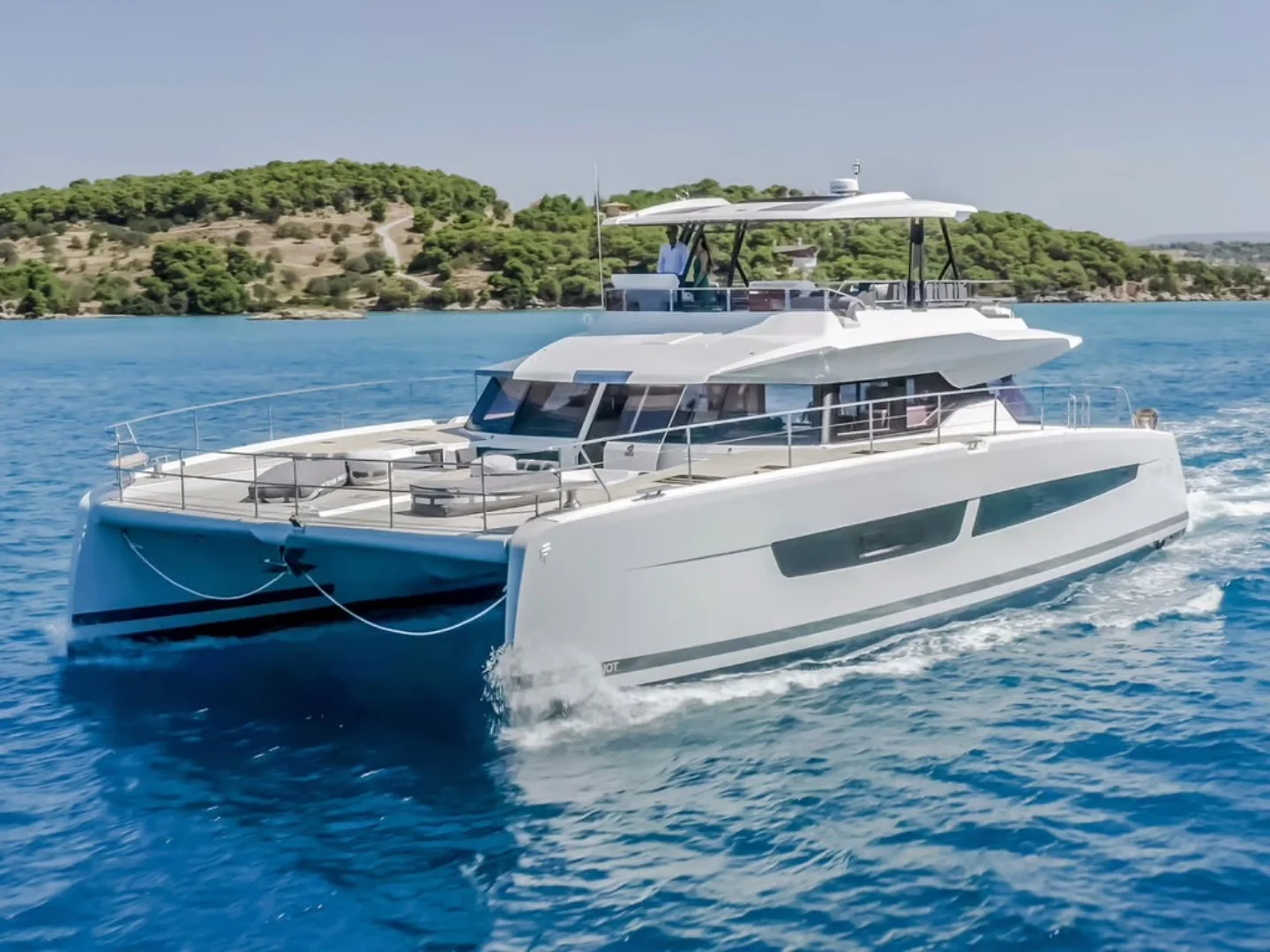 CORE |&nbsp;Fountaine Pajot 67