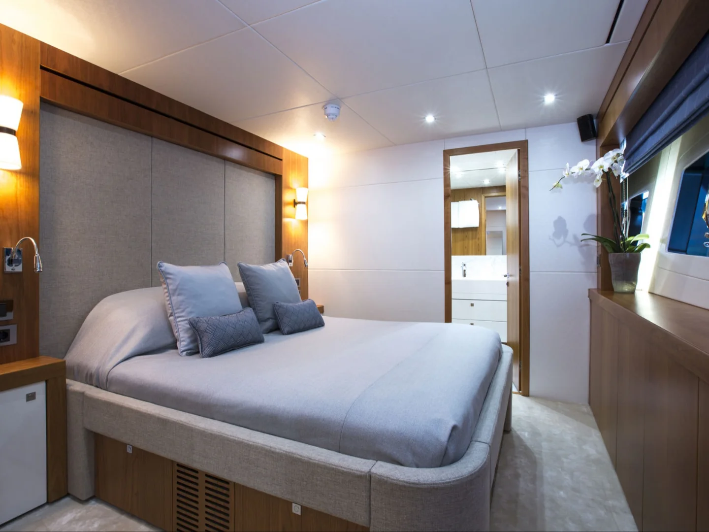 PLAY THE GAME | Sunseeker 28M - Photo 13