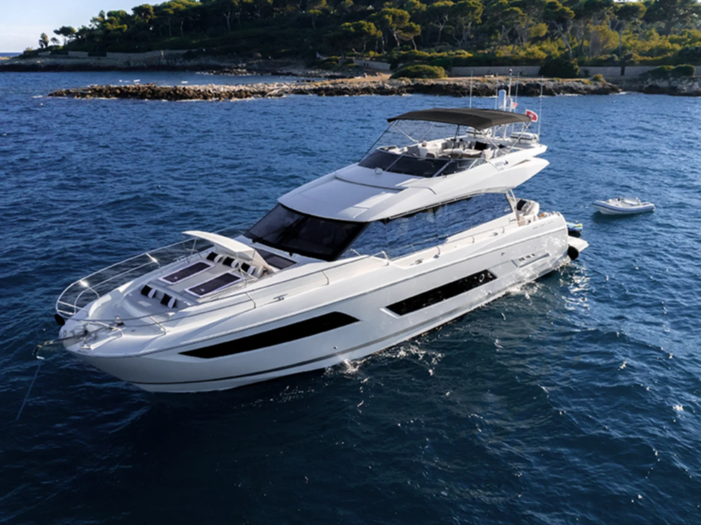 APOLLONIA | Prestige 680S