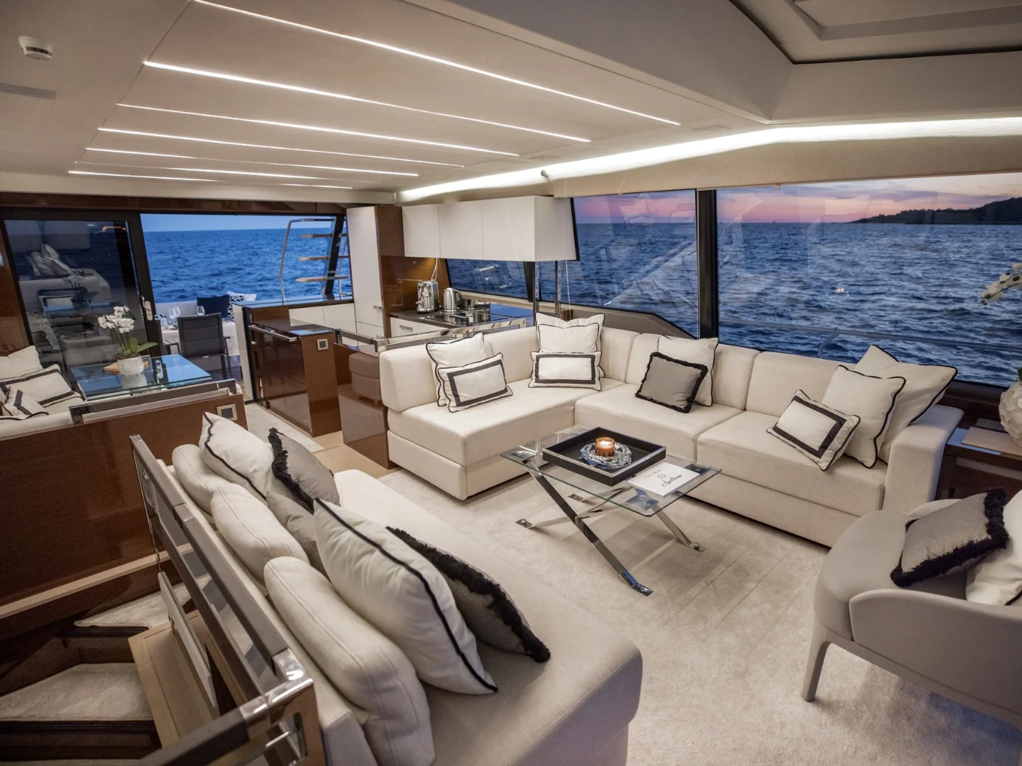 APOLLONIA | Prestige 680S - Photo 11
