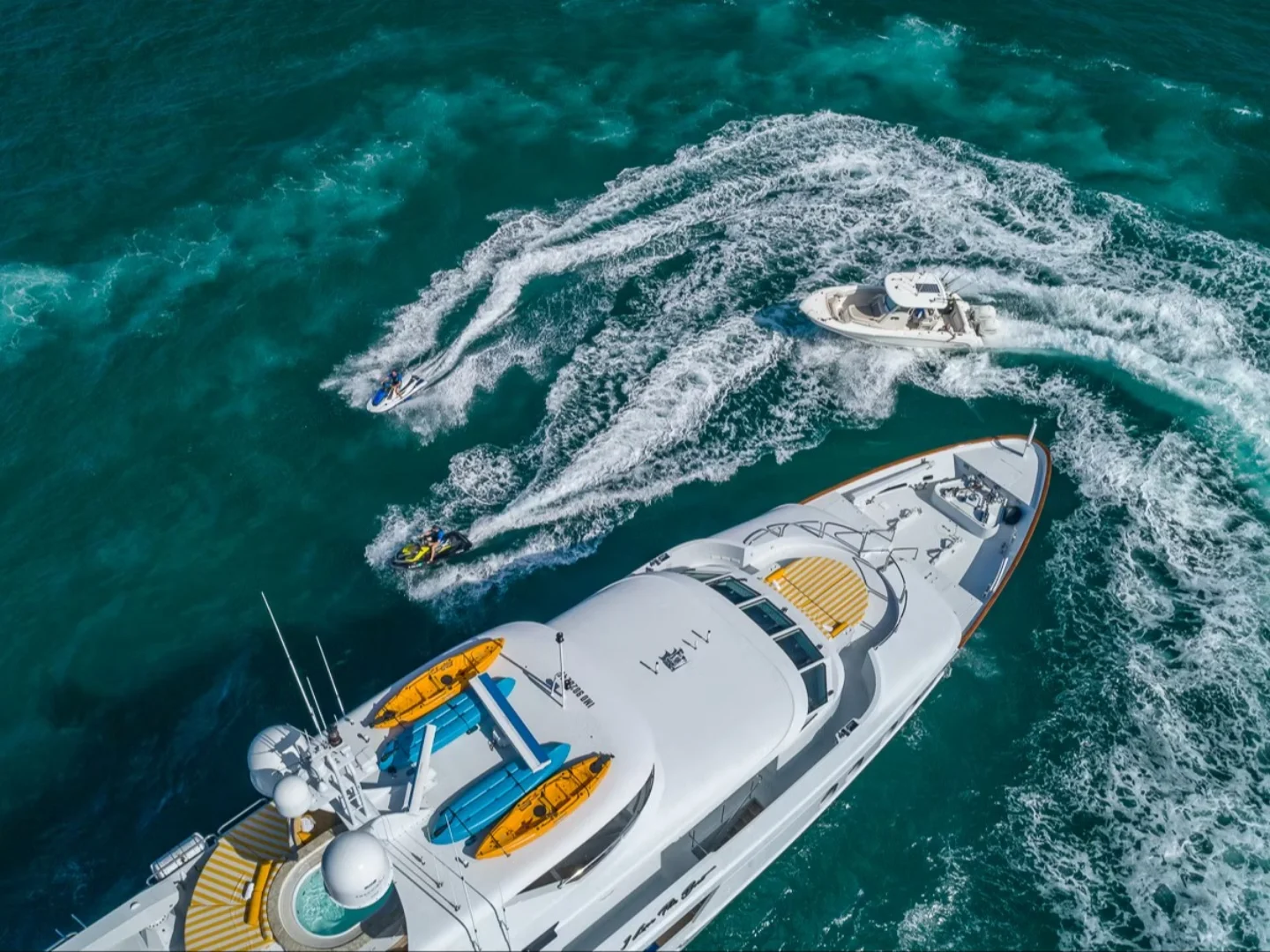 I LOVE THIS BOAT | Christensen 145 - Photo 6