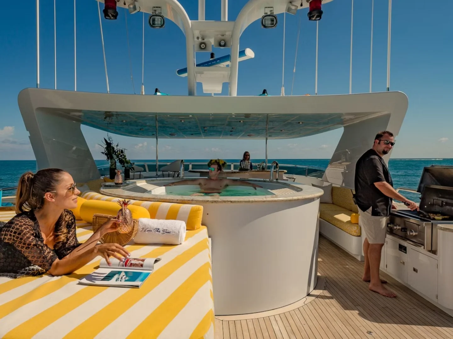 I LOVE THIS BOAT | Christensen 145 - Photo 10