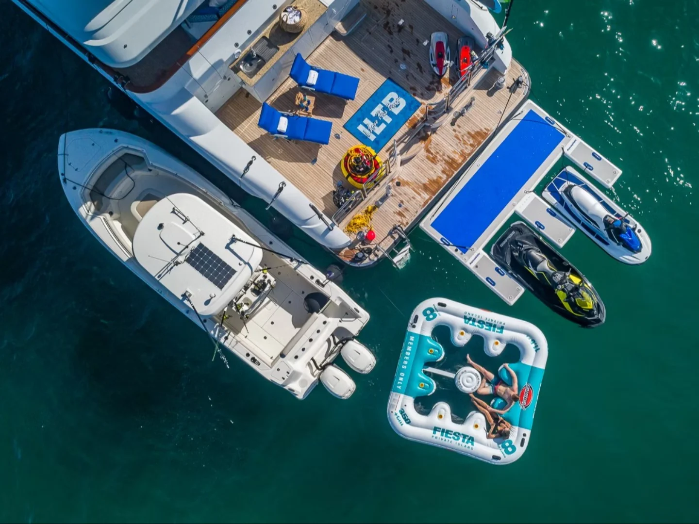 I LOVE THIS BOAT | Christensen 145 - Photo 7