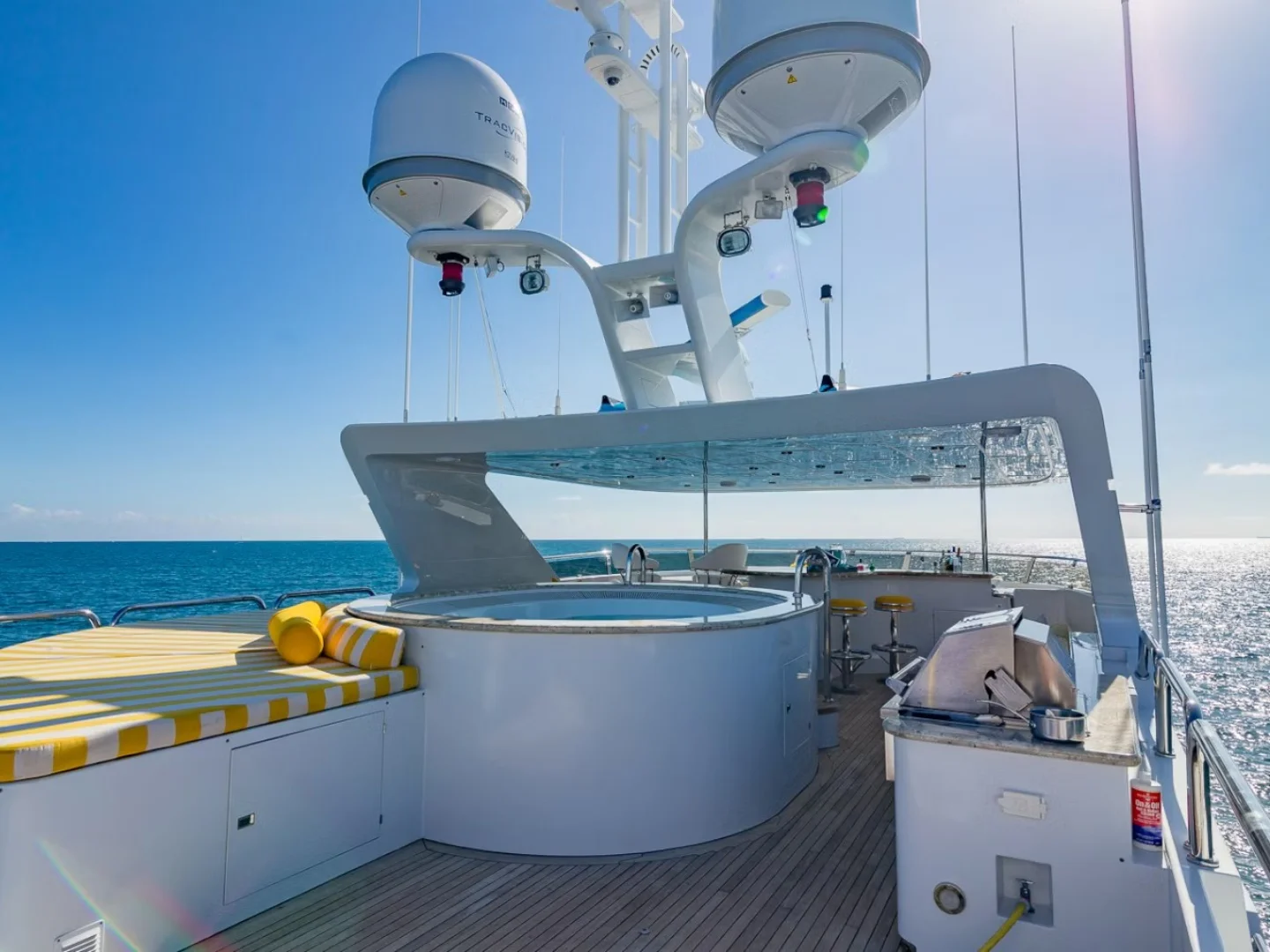 I LOVE THIS BOAT | Christensen 145 - Photo 16