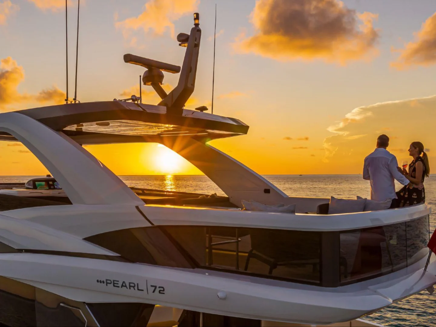 Pearl 72 - Photo 12