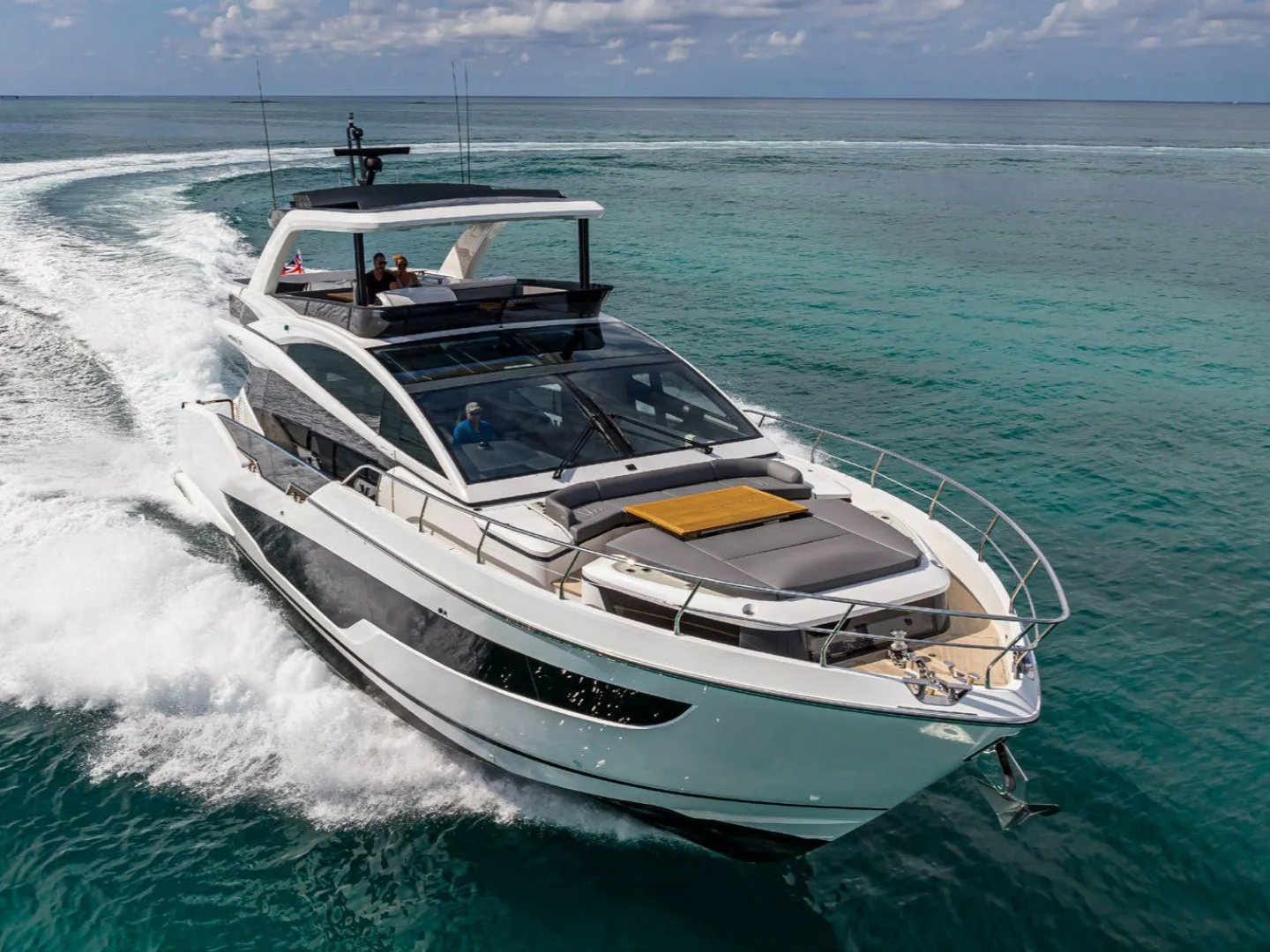 Pearl 72 - Photo 5