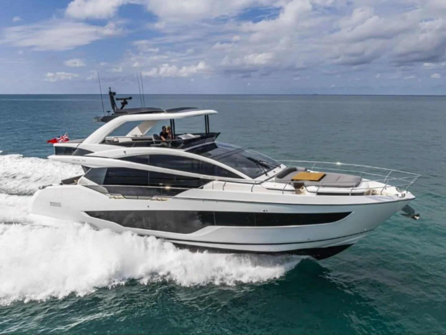 Pearl 72 - Photo 2