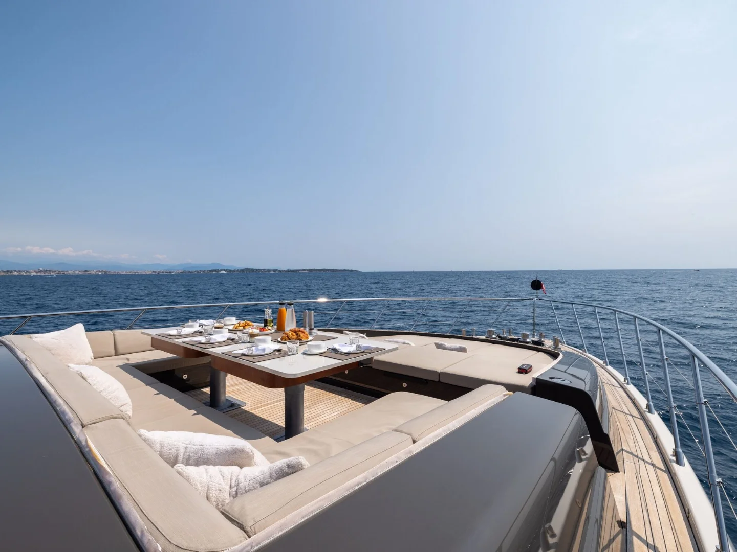 FANAMAX | Mangusta 110 - Photo 34