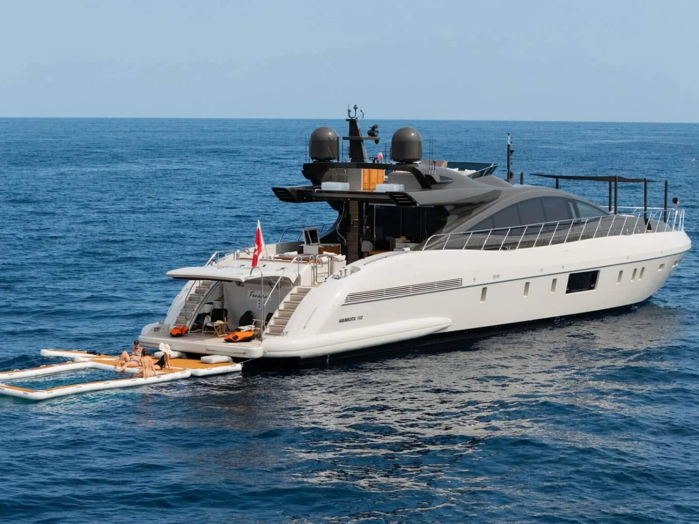 FANAMAX | Mangusta 110 - Photo 21