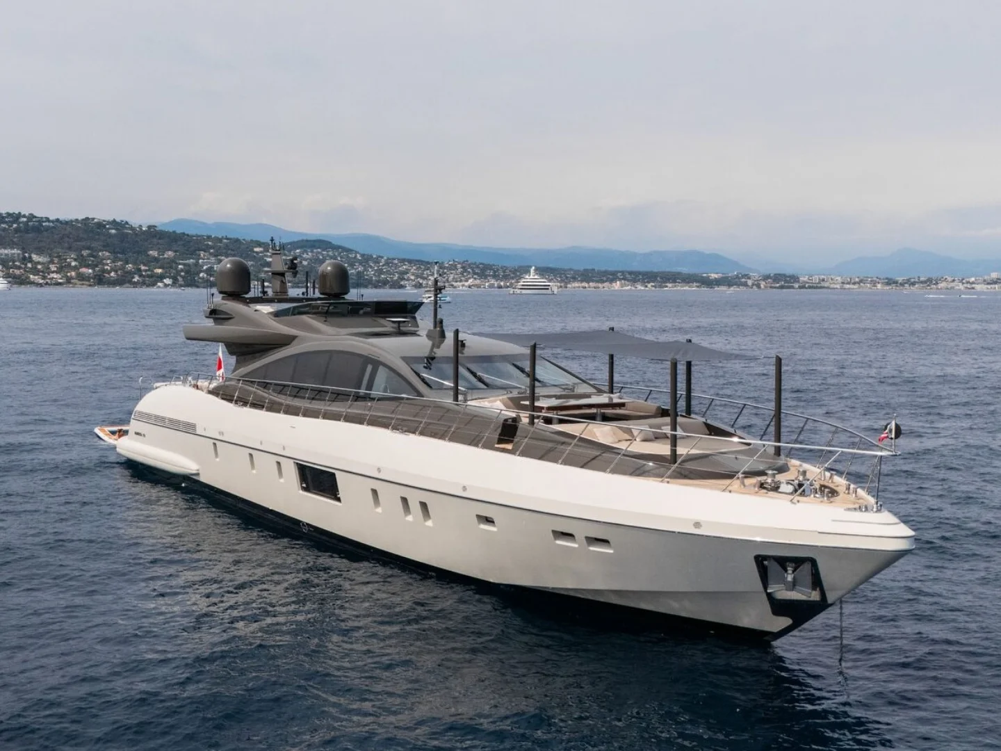 FANAMAX | Mangusta 110 - Photo 19