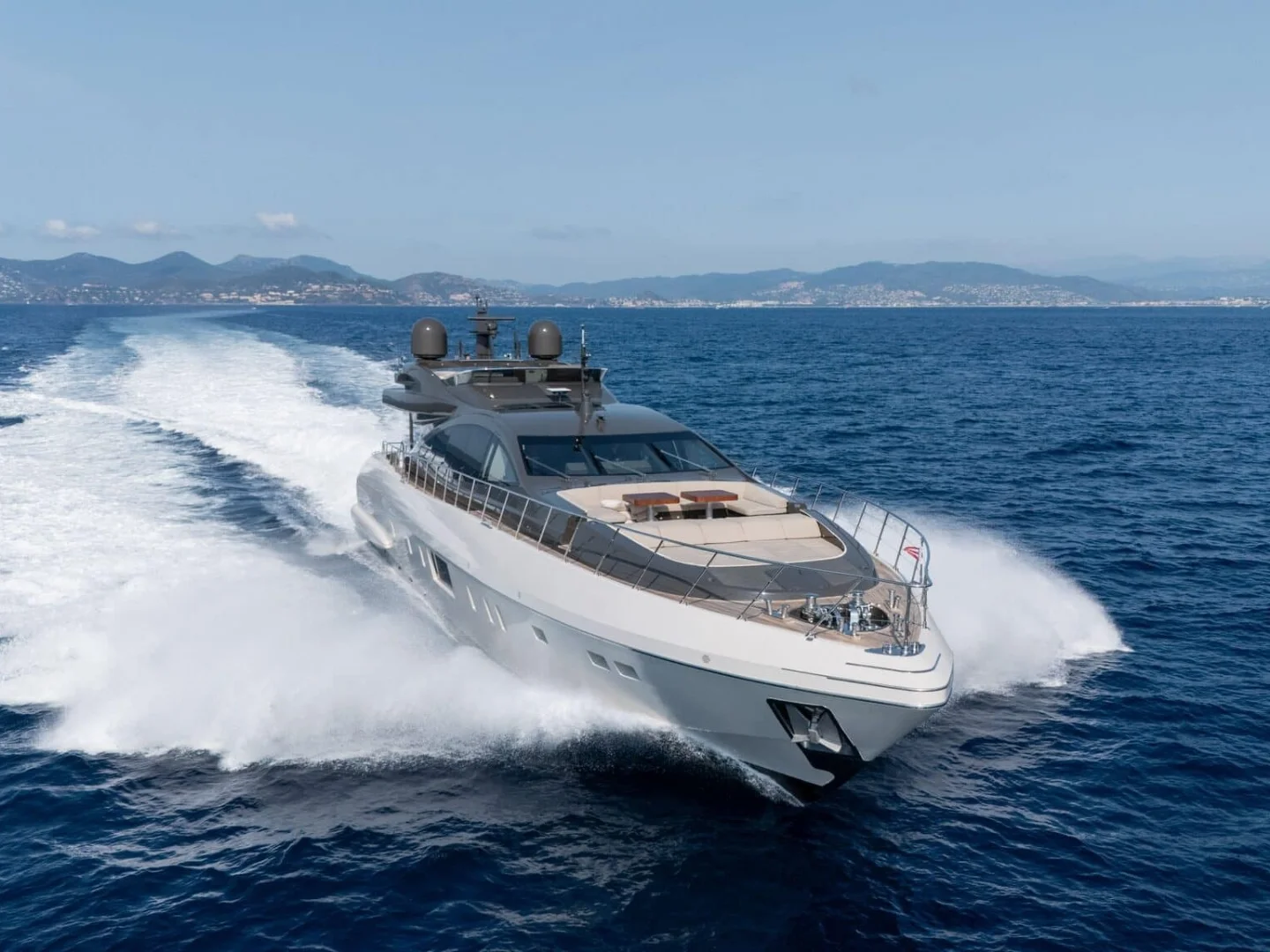 FANAMAX | Mangusta 110 - Photo 5