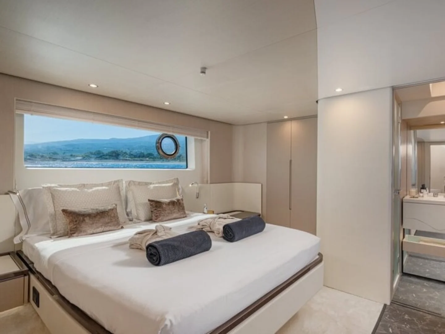SBK | Azimut 68 Fly - Photo 28