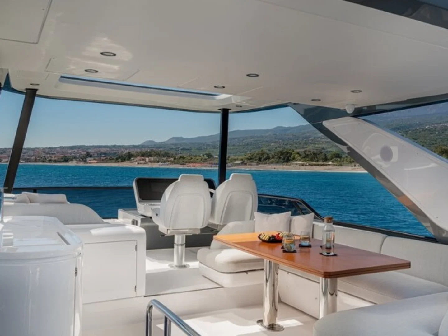 SBK | Azimut 68 Fly - Photo 8