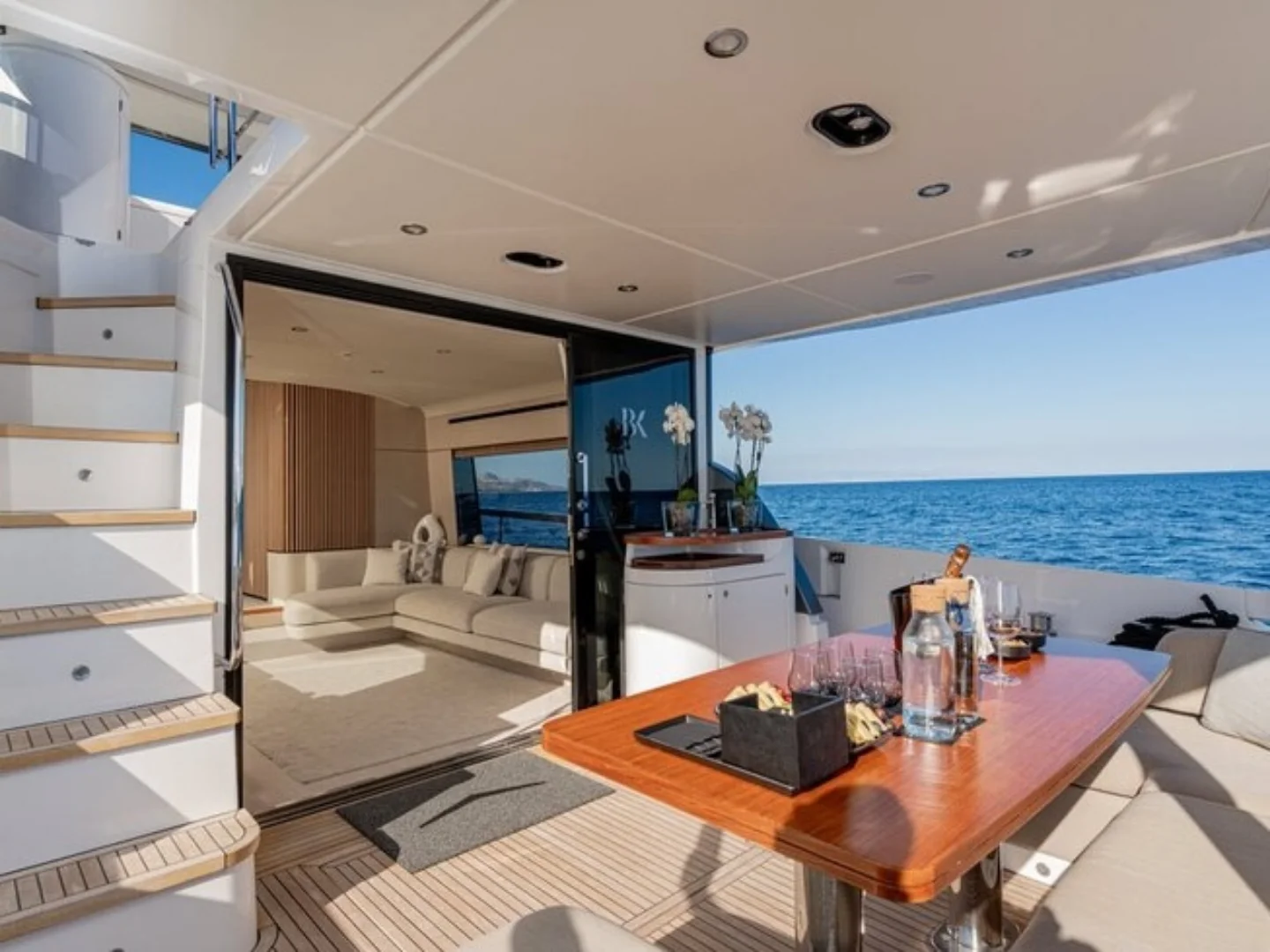 SBK | Azimut 68 Fly - Photo 18