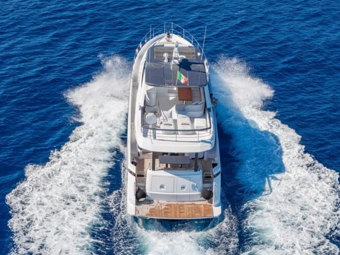 SBK | Azimut 68 Fly - Photo 6