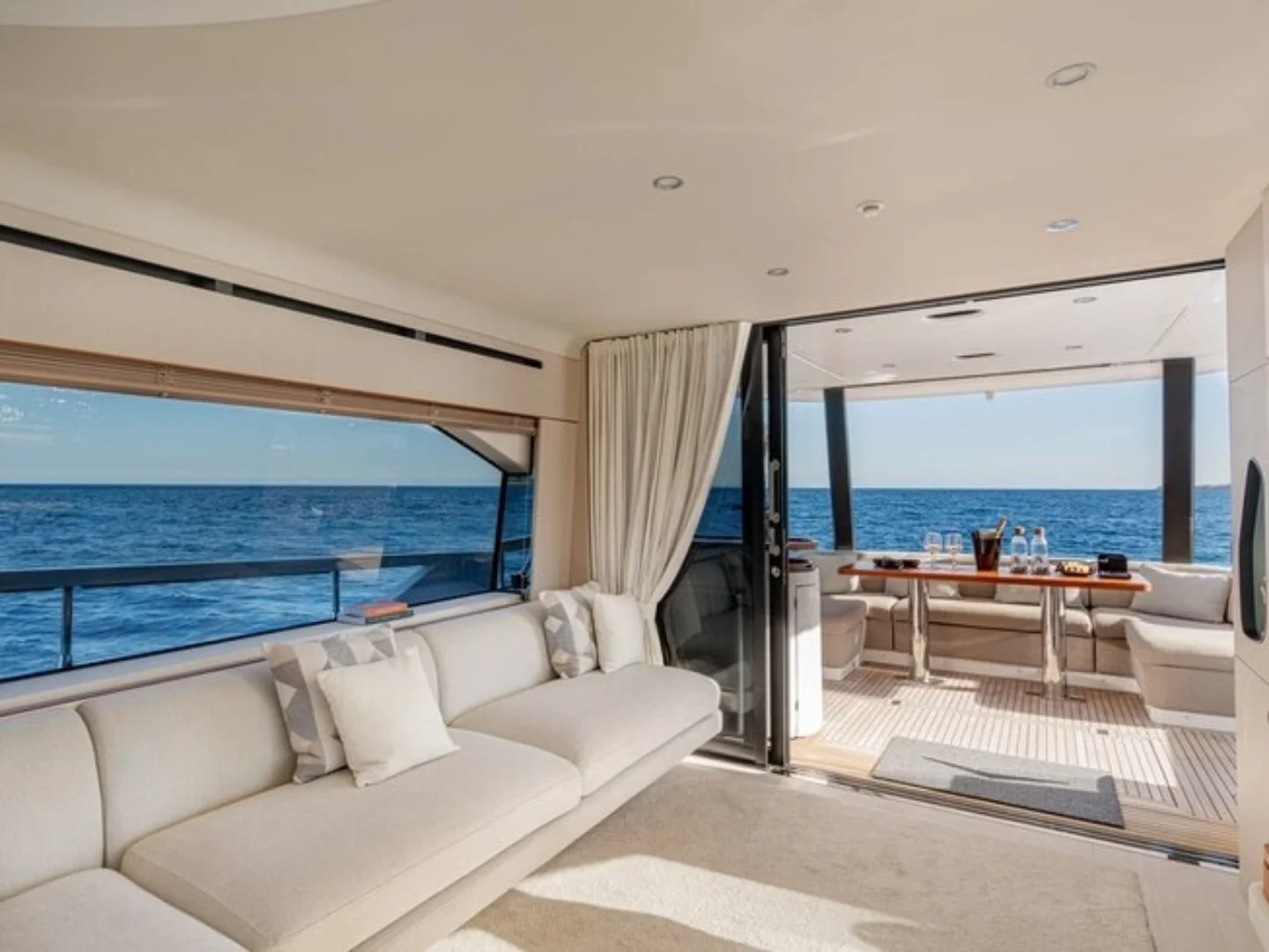 SBK | Azimut 68 Fly - Photo 25
