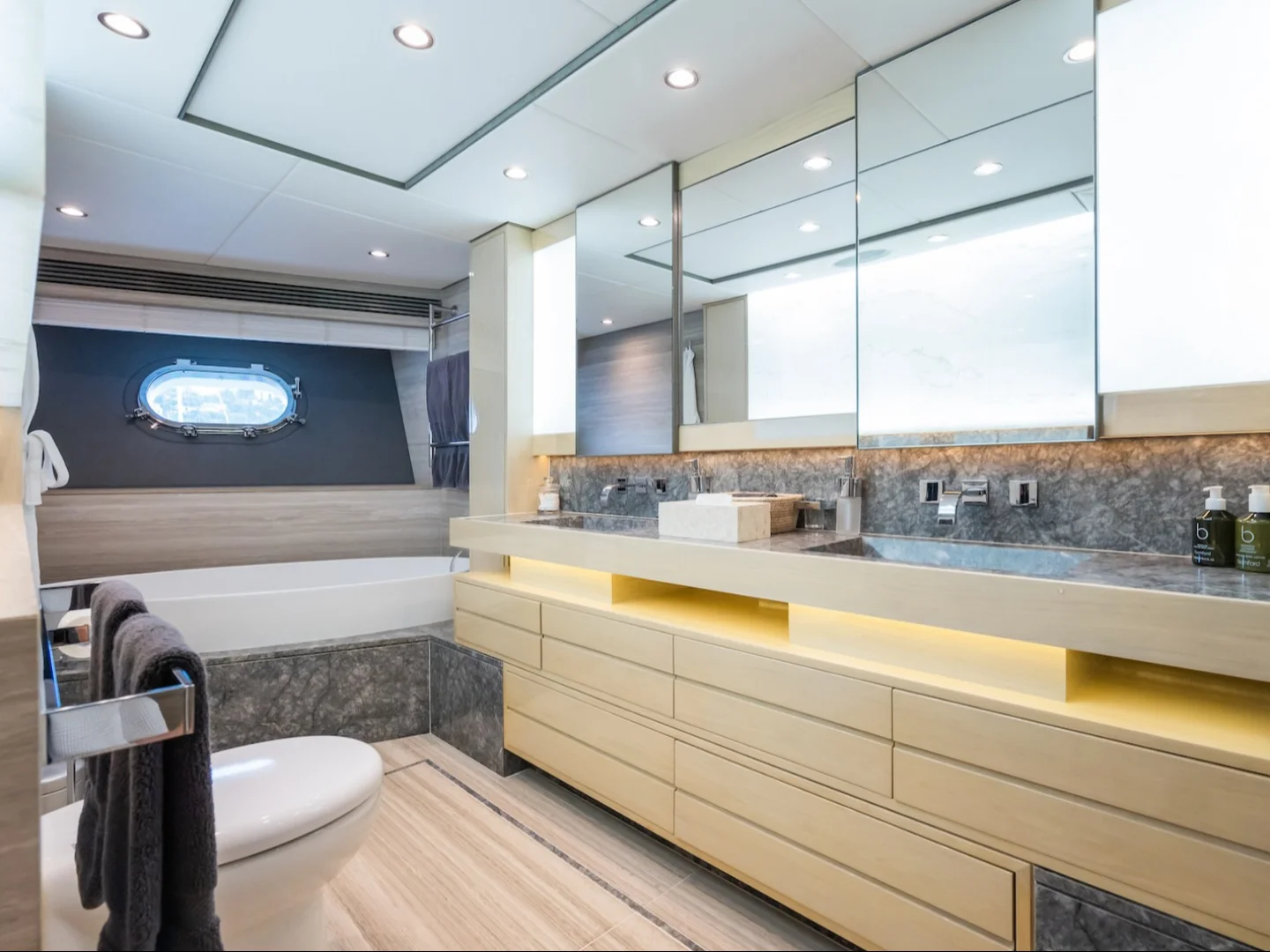 THUMPER | Sunseeker 40M - Photo 49