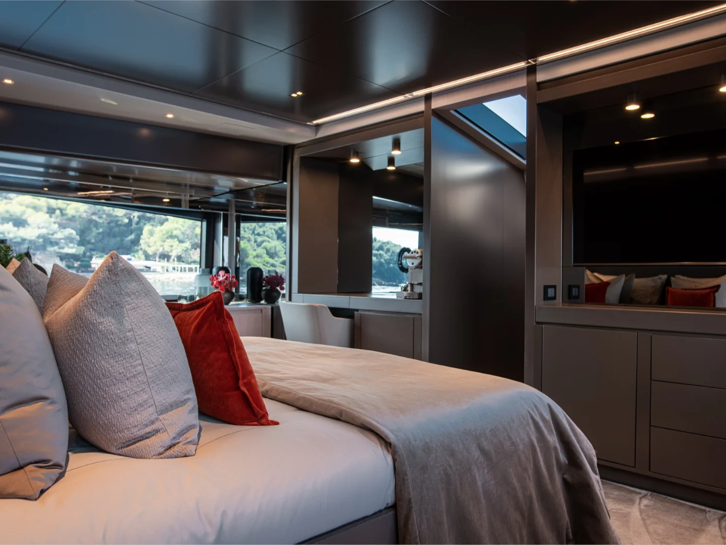 ELLA | Riva Argo 90  - Photo 18