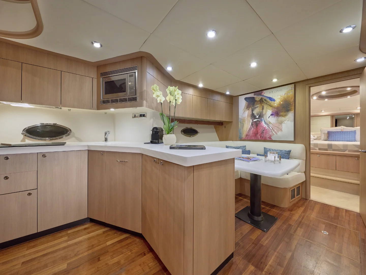 NUMBER 9 | Sunseeker Predator 72 - Photo 8