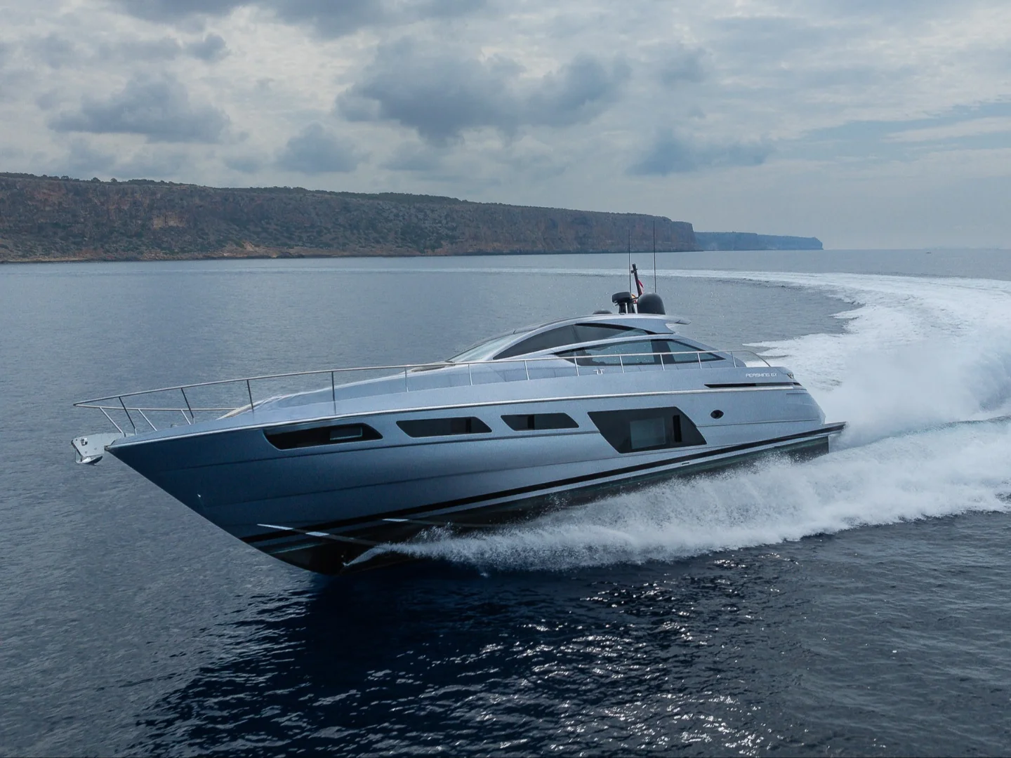 DR. NO | Pershing 6X  - Photo 4