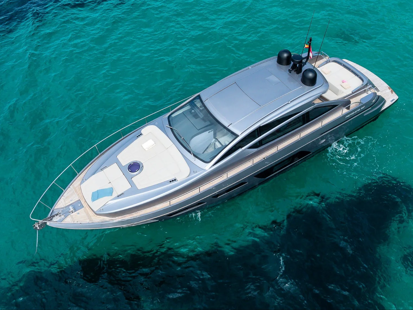 DR. NO | Pershing 6X  - Photo 5