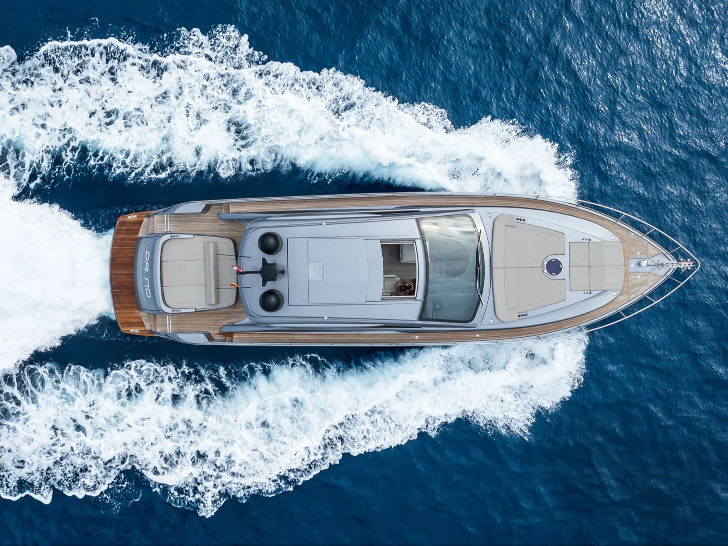 DR. NO | Pershing 6X  - Photo 8